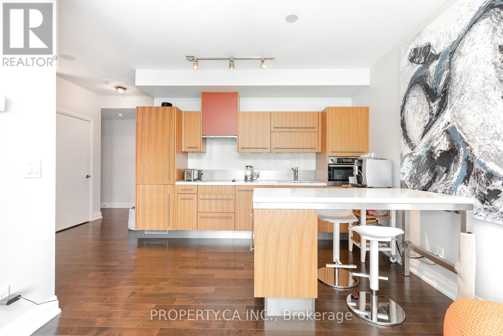 1701 - 80 John Street, Toronto, Ontario  M5V 3X4 - Photo 6 - C13026534