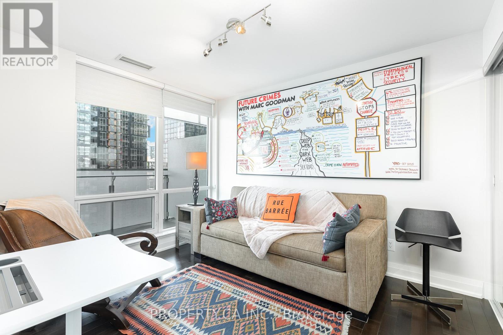 1701 - 80 John Street, Toronto, Ontario  M5V 3X4 - Photo 8 - C13026534