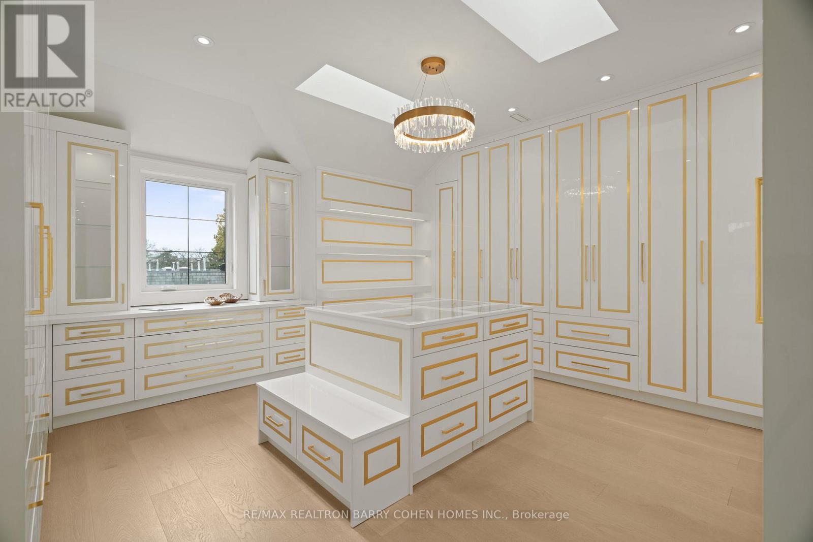 81 Upper Canada Drive, Toronto, Ontario  M2P 1S6 - Photo 30 - C13026590