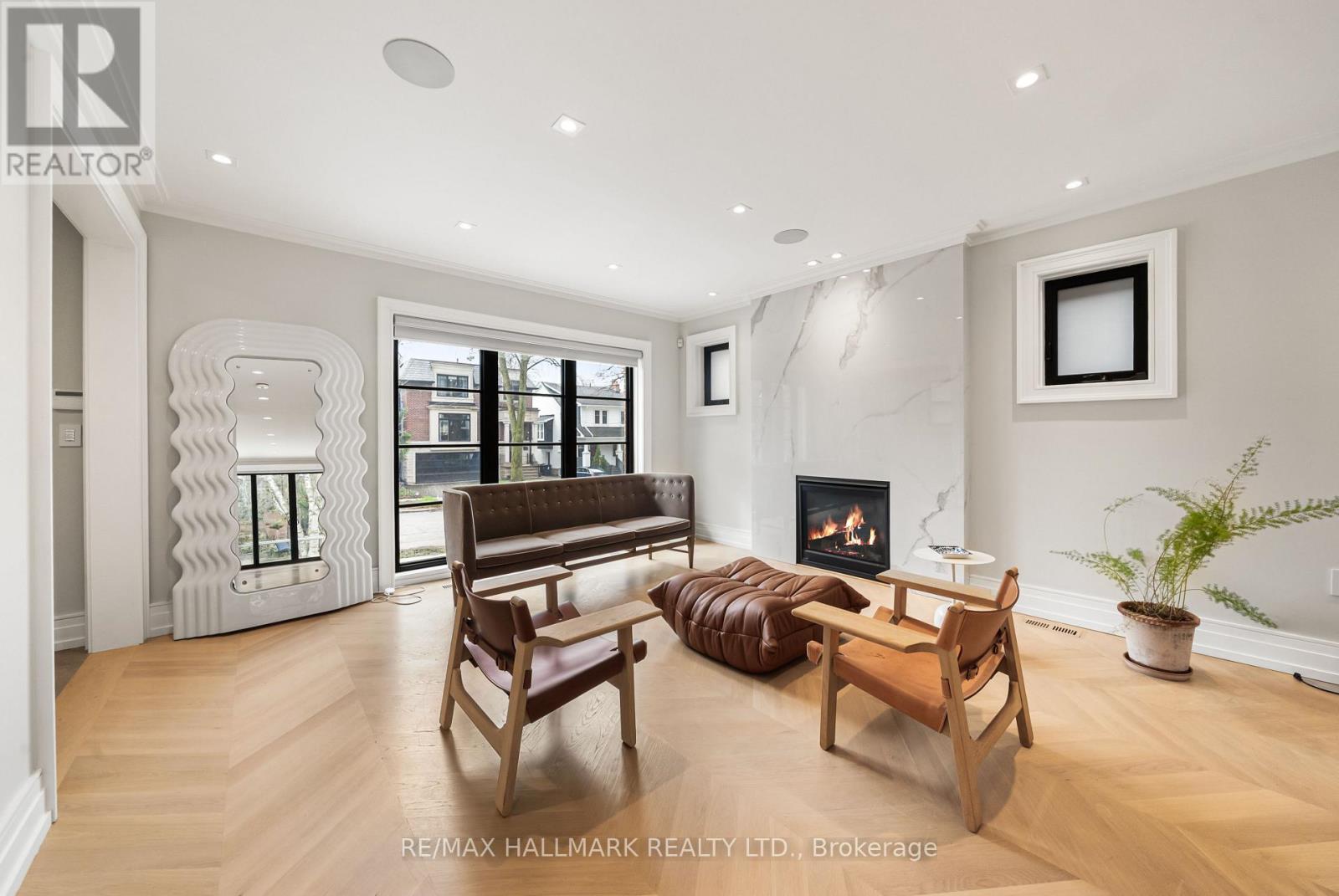 26 Carey Road, Toronto, Ontario  M4S 1N8 - Photo 10 - C13026608