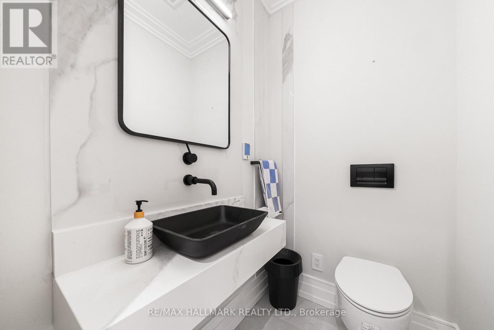 26 Carey Road, Toronto, Ontario  M4S 1N8 - Photo 18 - C13026608