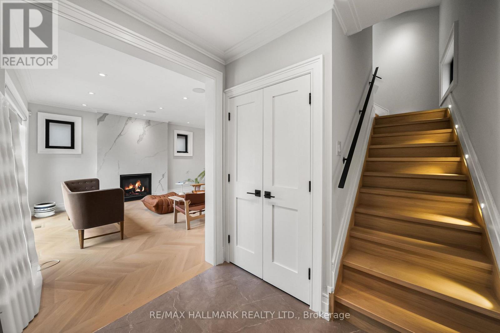 26 Carey Road, Toronto, Ontario  M4S 1N8 - Photo 2 - C13026608