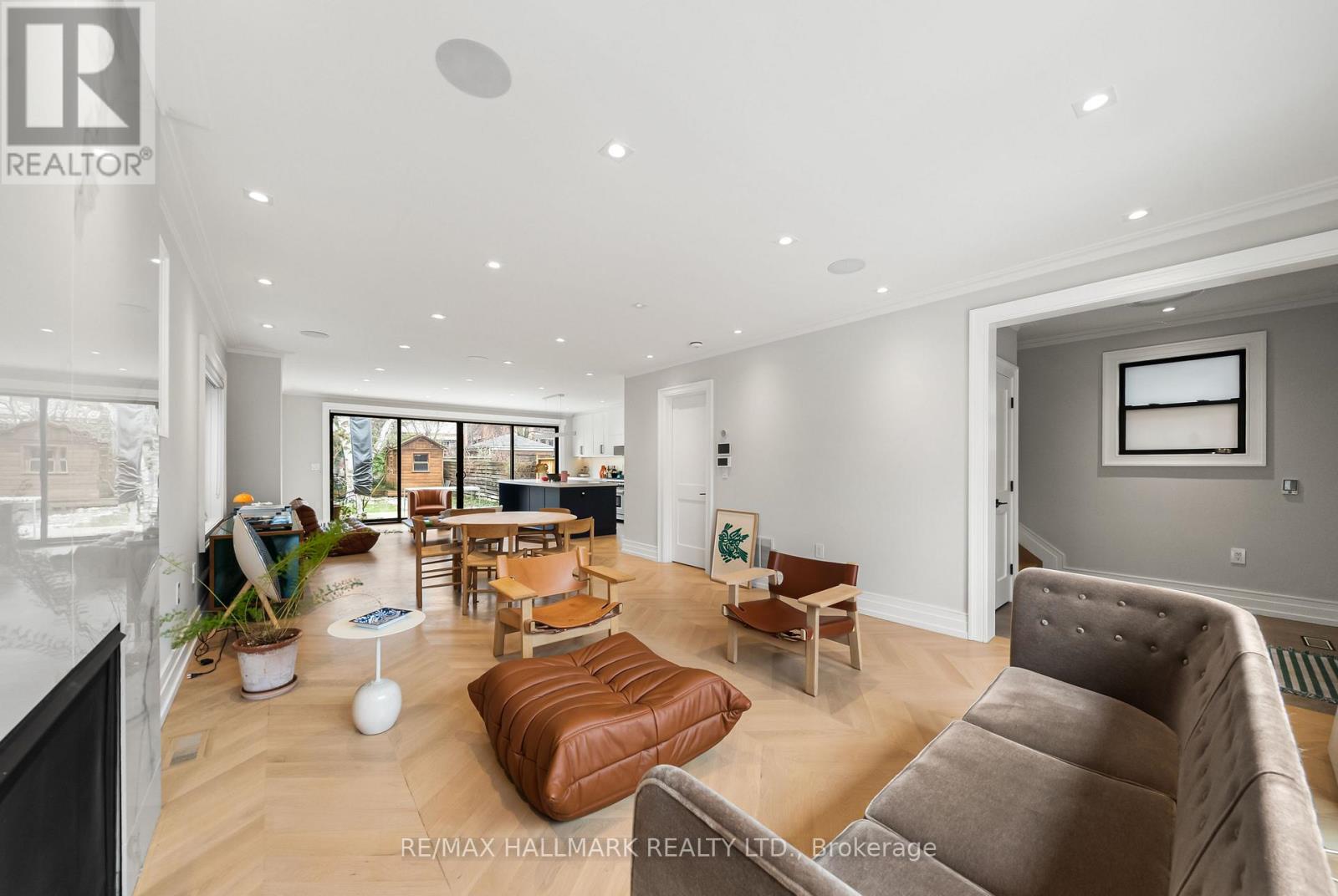 26 Carey Road, Toronto, Ontario  M4S 1N8 - Photo 4 - C13026608