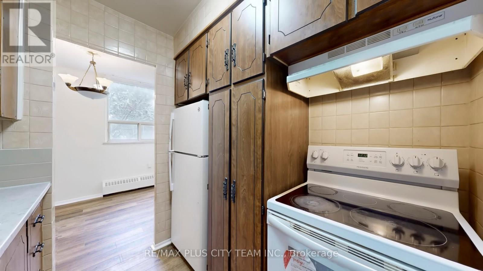 311 - 3311 Kingston Road, Toronto, Ontario  M1M 1R1 - Photo 7 - E13026434