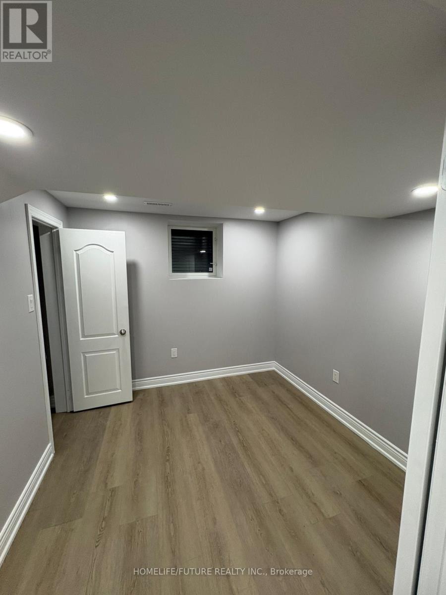 Bsmt - 5 Knotwood Crescent, Toronto, Ontario  M1X 1V6 - Photo 4 - E13026440