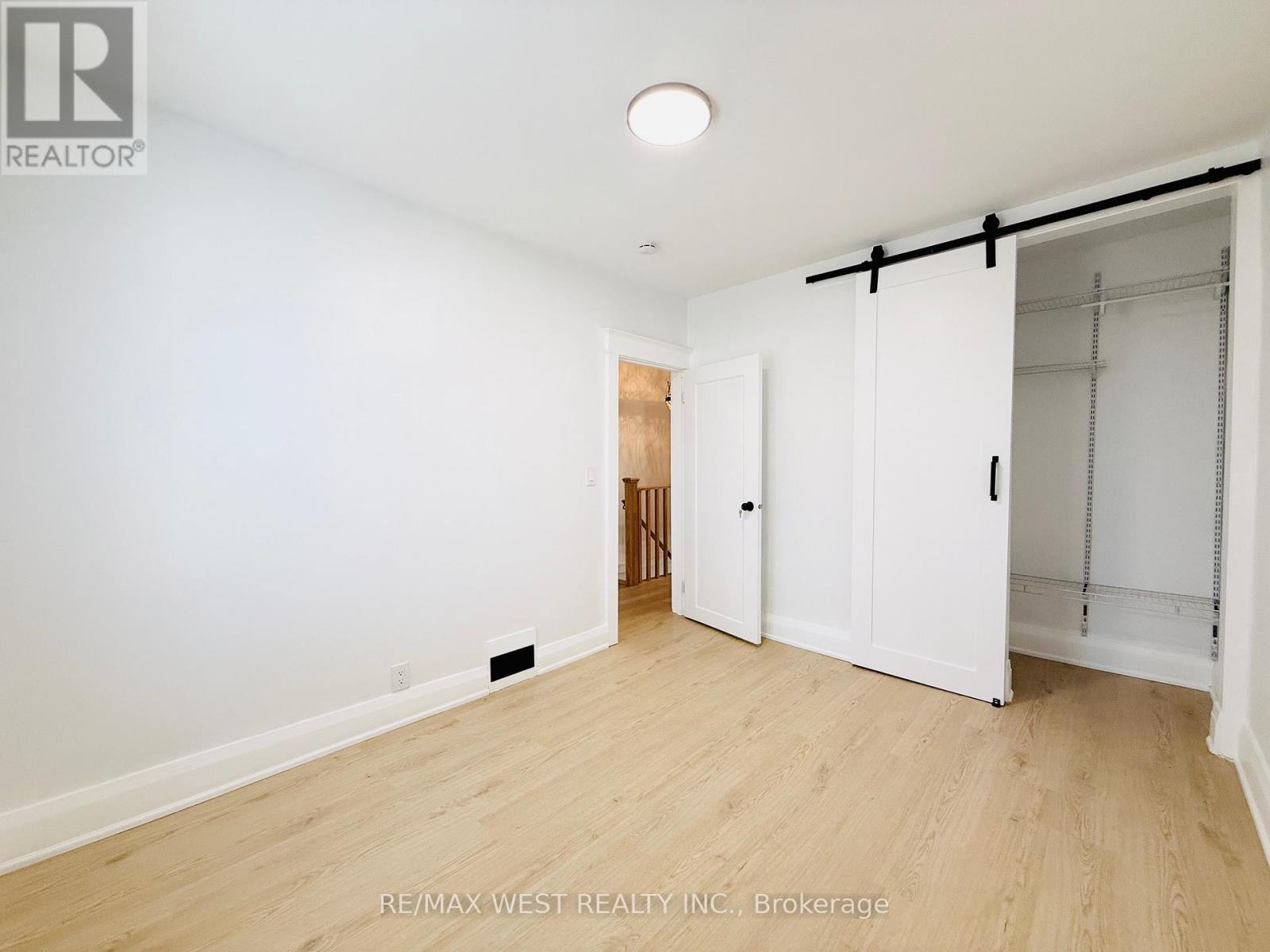 Main & 2nd - 123 Kingston Road, Toronto, Ontario  M4L 1T2 - Photo 25 - E13026514