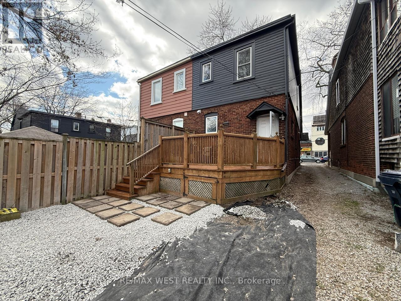 Main & 2nd - 123 Kingston Road, Toronto, Ontario  M4L 1T2 - Photo 29 - E13026514