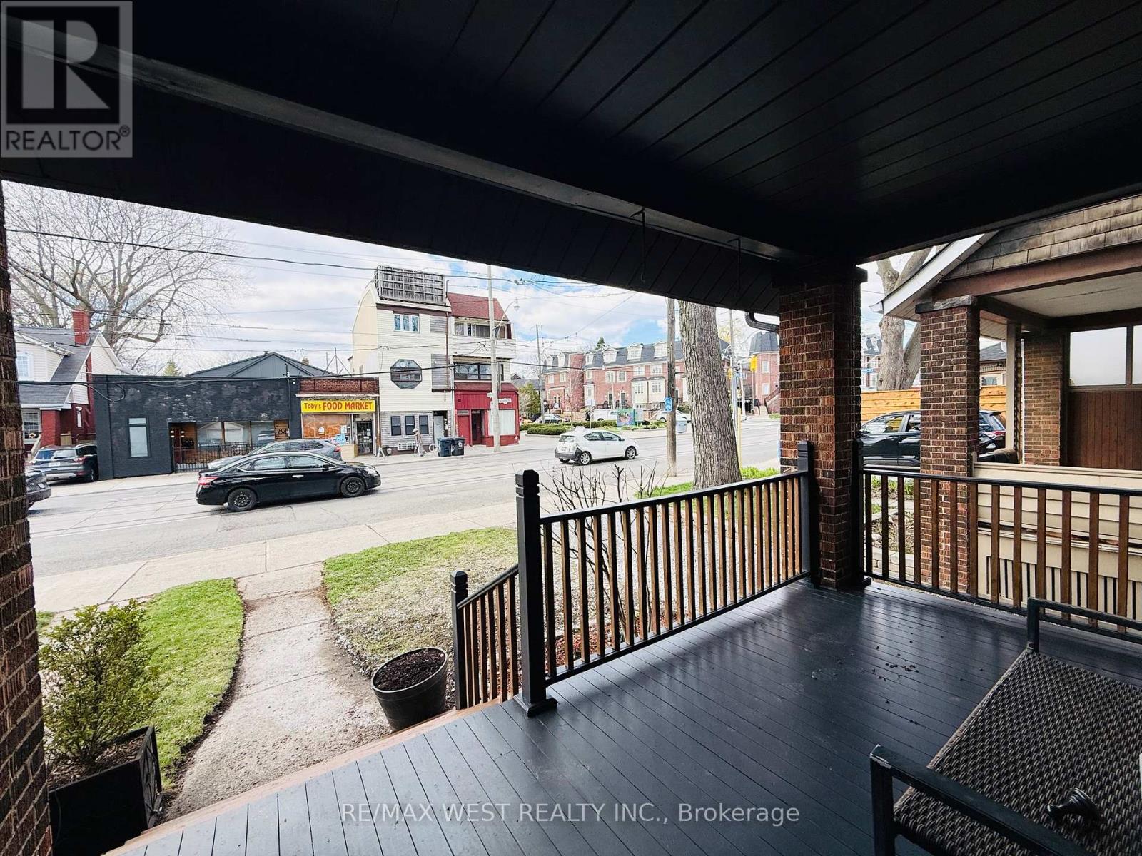 Main & 2nd - 123 Kingston Road, Toronto, Ontario  M4L 1T2 - Photo 4 - E13026514