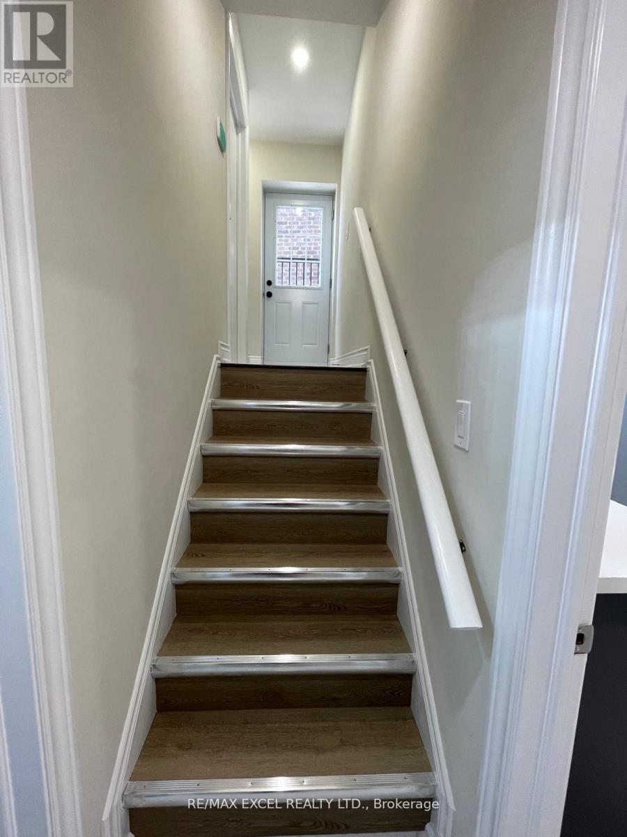 Basement - 125 Sharavogue Avenue, Oshawa, Ontario  L1L 0G4 - Photo 10 - E13026572