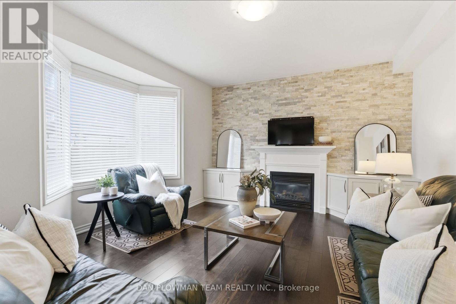 28 Sheldon Drive, Ajax (Central), Ontario  L1T 0L9 - Photo 17 - E13026606