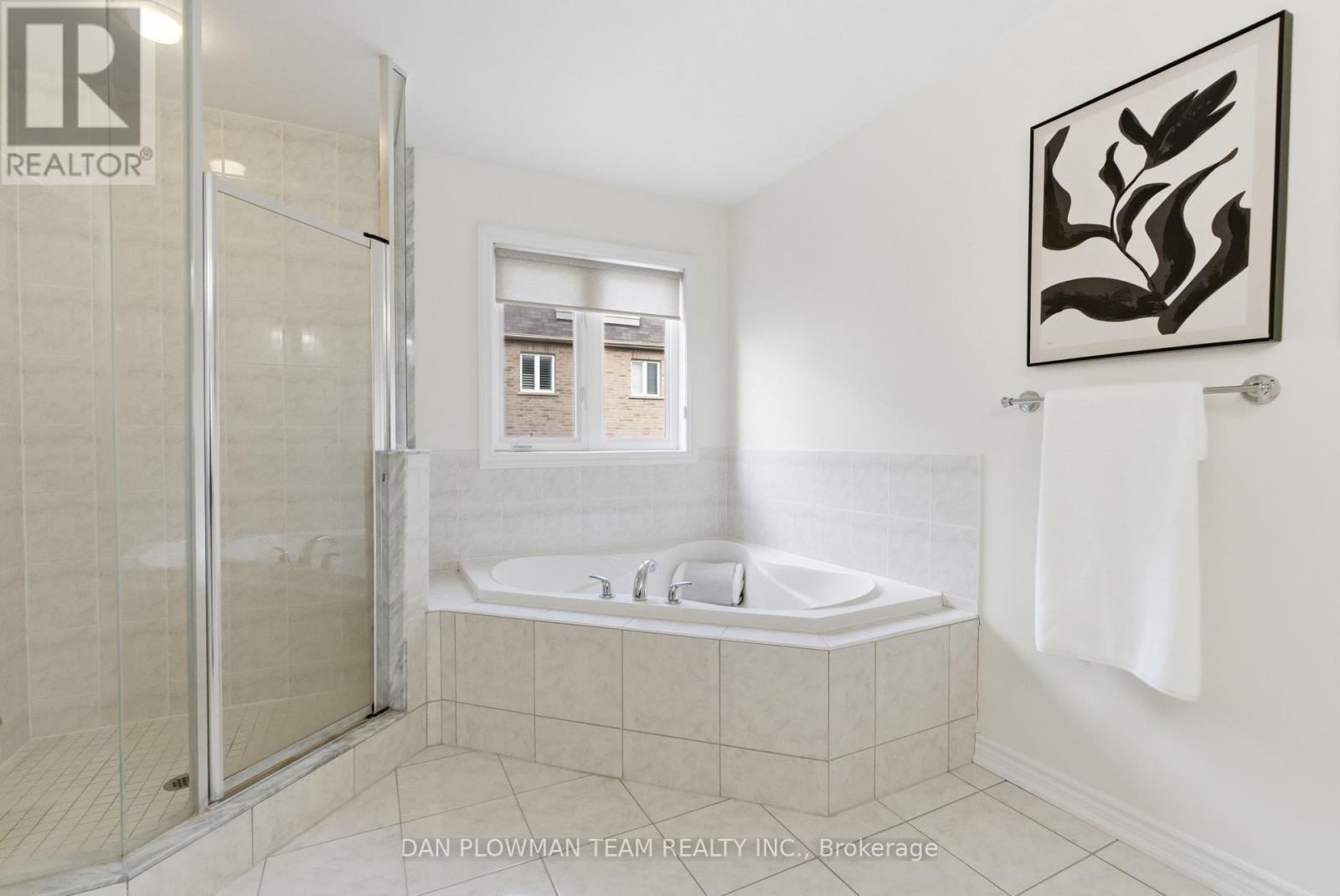 28 Sheldon Drive, Ajax (Central), Ontario  L1T 0L9 - Photo 26 - E13026606