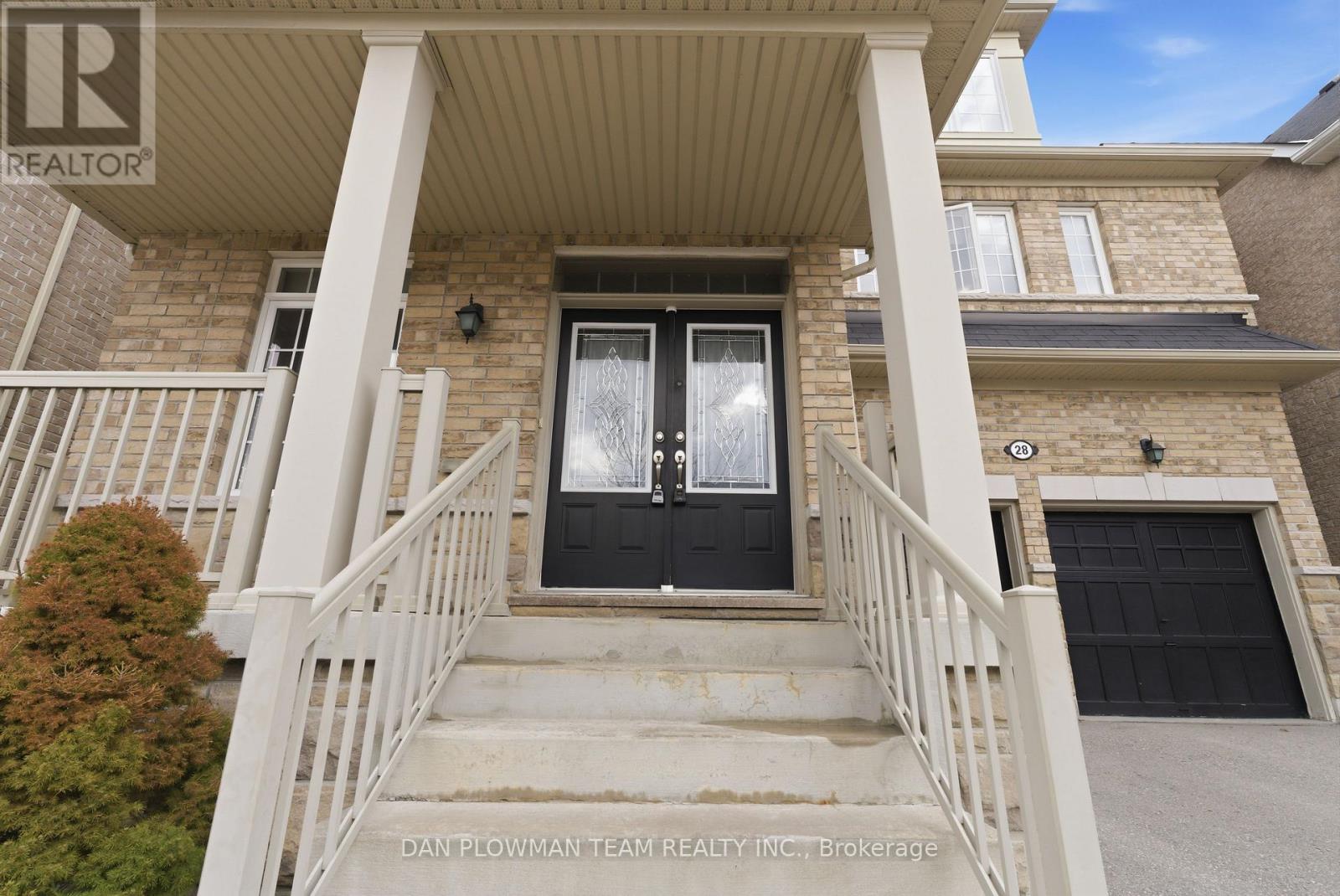 28 Sheldon Drive, Ajax (Central), Ontario  L1T 0L9 - Photo 5 - E13026606