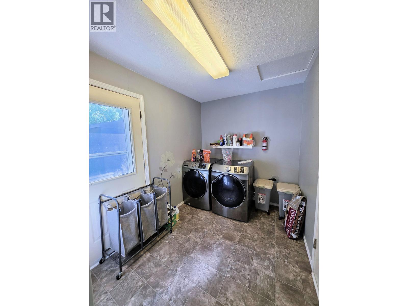 3460 Robin Road, Quesnel, British Columbia  V2J 3R2 - Photo 13 - R3114130