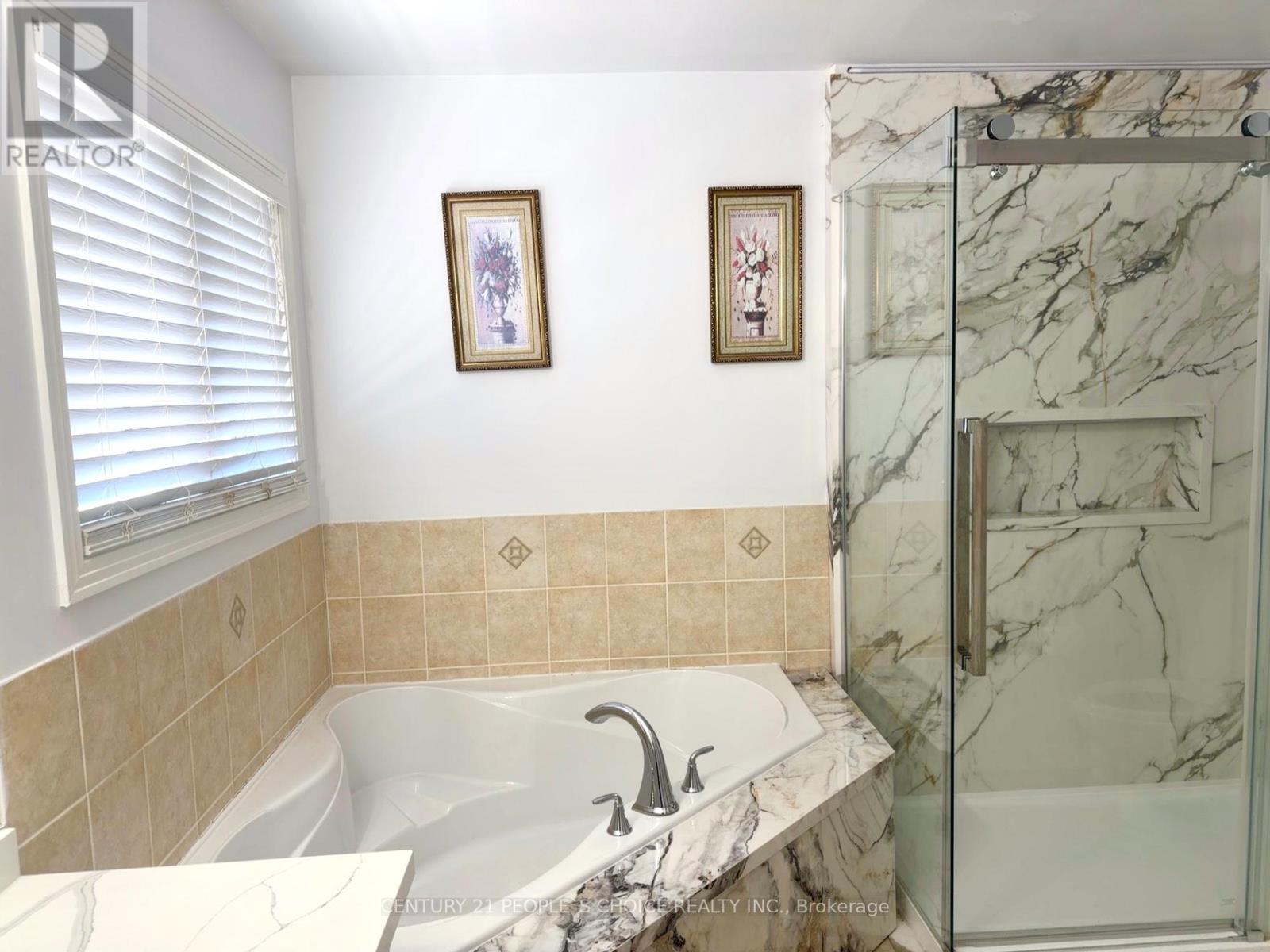 79 Beare Trail, Newmarket, Ontario  L3X 3B3 - Photo 16 - N13026402