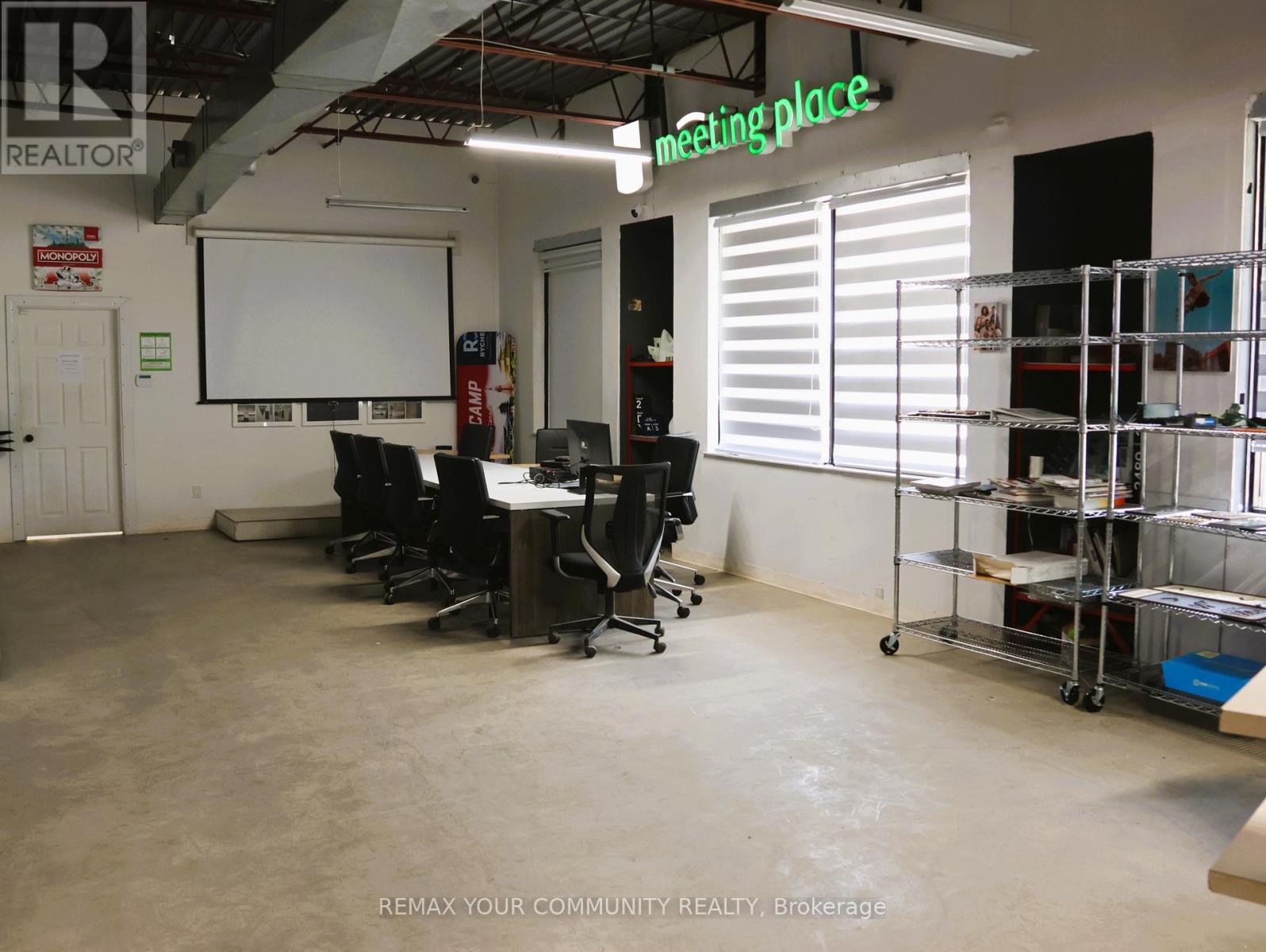 145 Engelhard Drive, Aurora, Ontario  L4G 3V1 - Photo 6 - N13026472