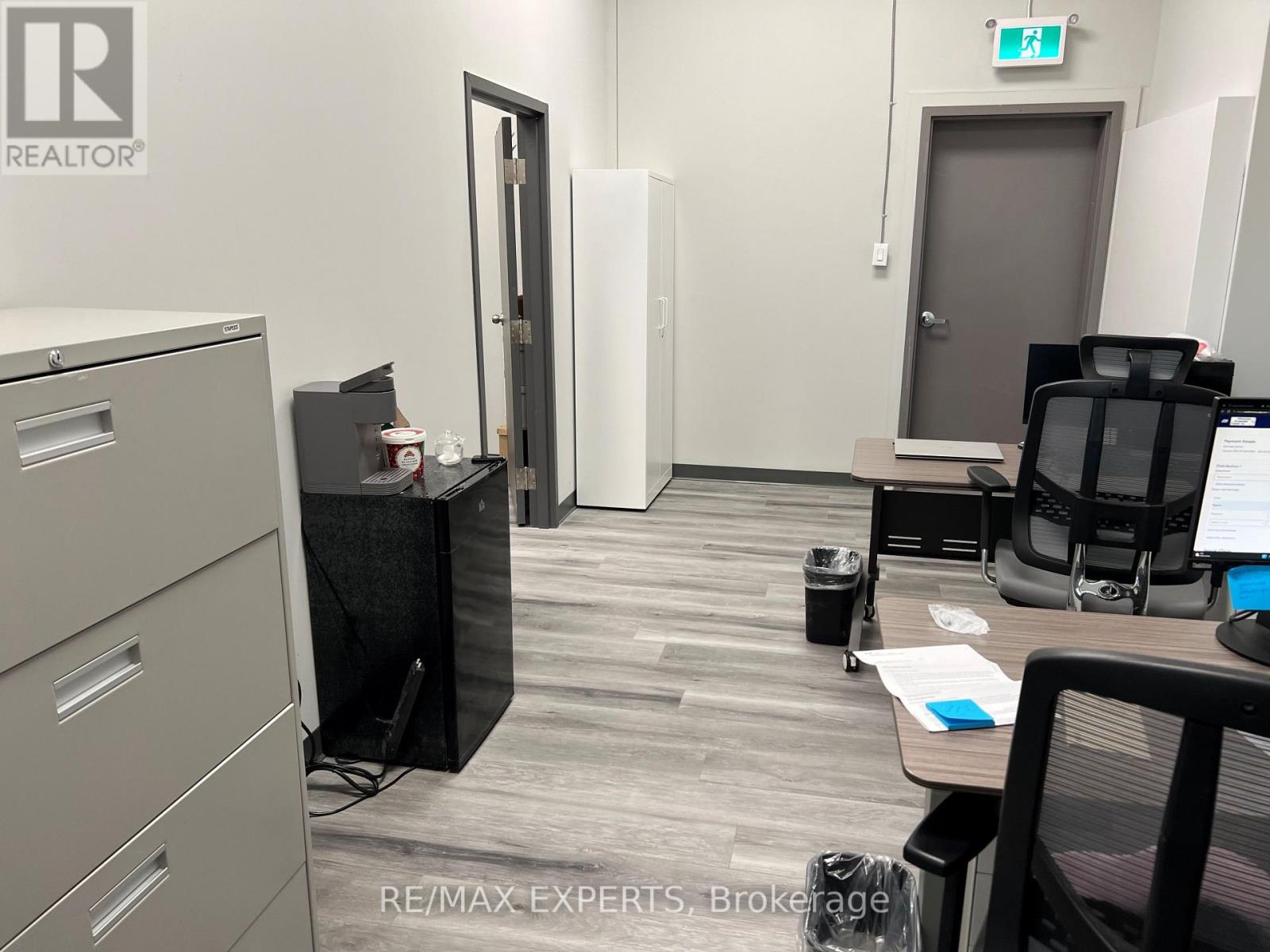 412-413 - 7250 Keele Street, Vaughan, Ontario  L4K 1Z8 - Photo 12 - N13026522