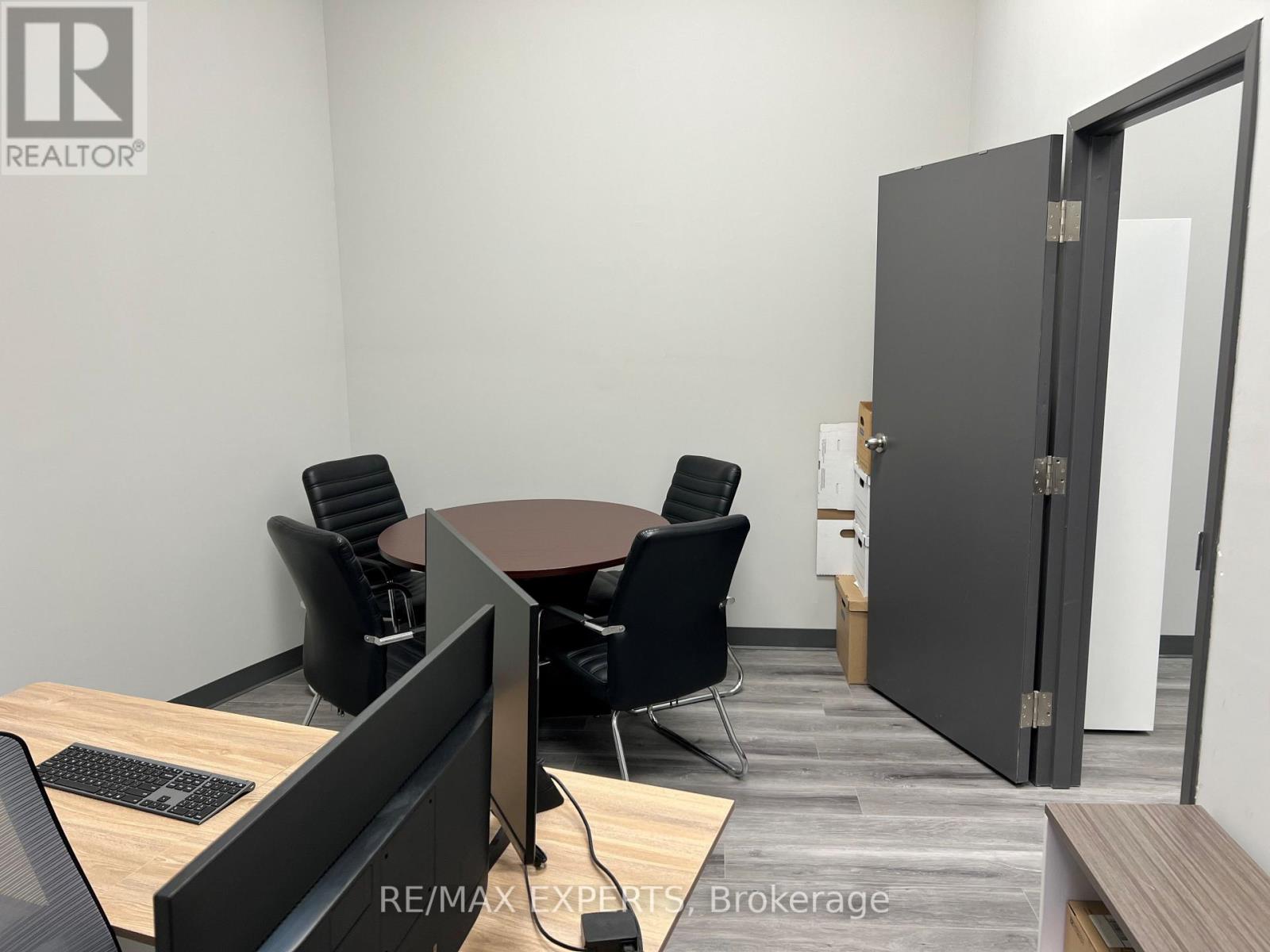 412-413 - 7250 Keele Street, Vaughan, Ontario  L4K 1Z8 - Photo 14 - N13026522