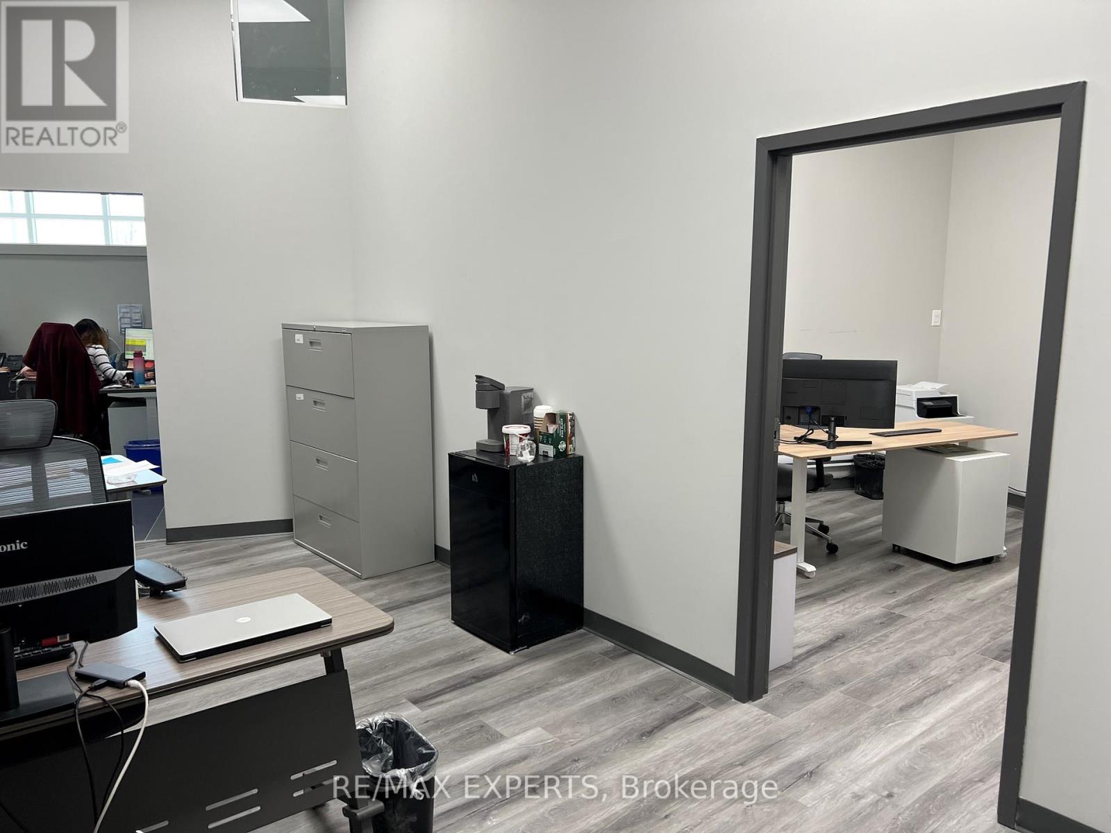 412-413 - 7250 Keele Street, Vaughan, Ontario  L4K 1Z8 - Photo 16 - N13026522