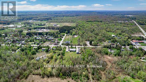 5622 Ravenshoe Road, Georgina, Ontario  L0E 1R0 - Photo 17 - N13026524