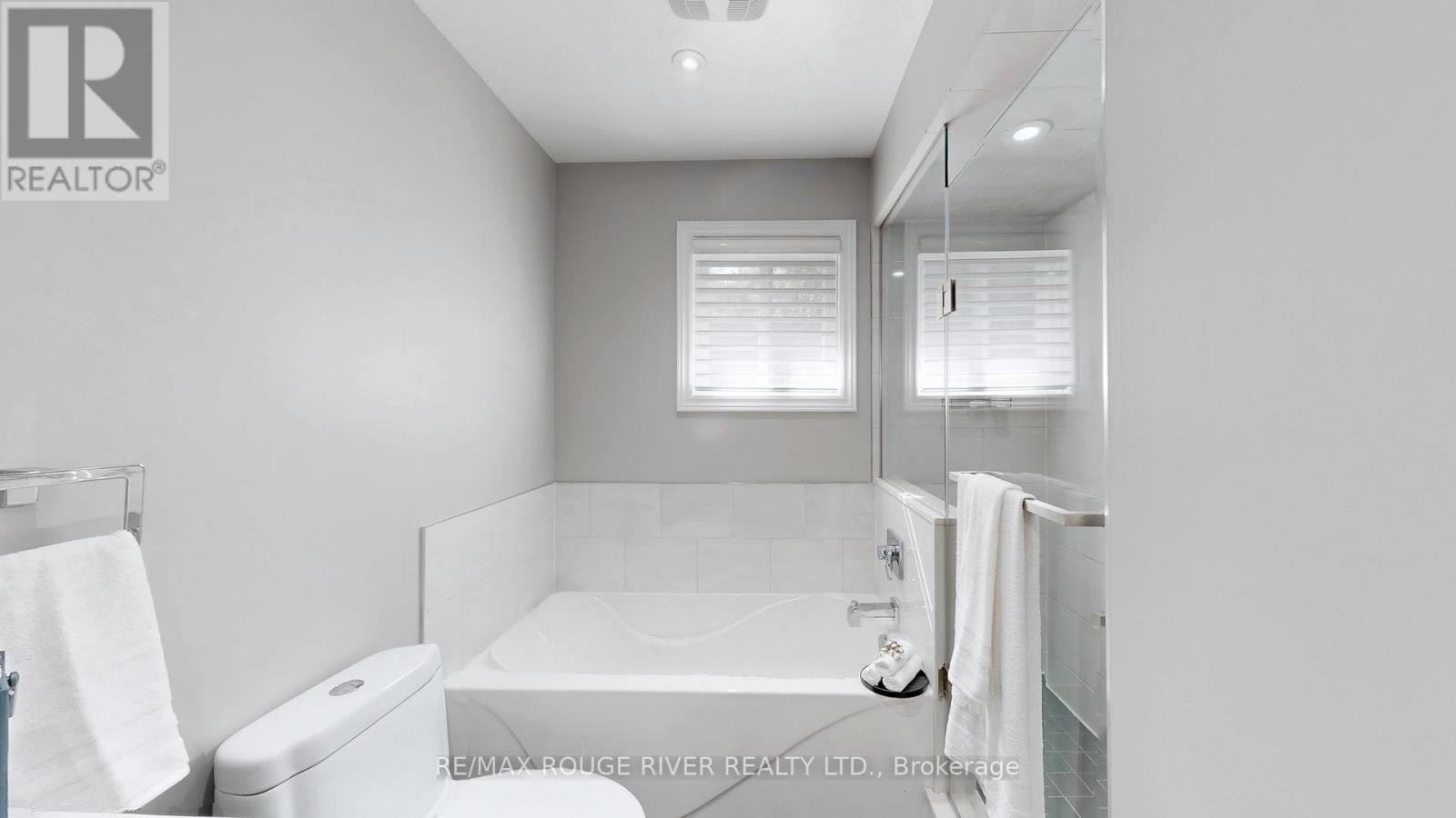 32 Dalmato Court, Vaughan (Vaughan Grove), Ontario  L4L 8X7 - Photo 22 - N13026528