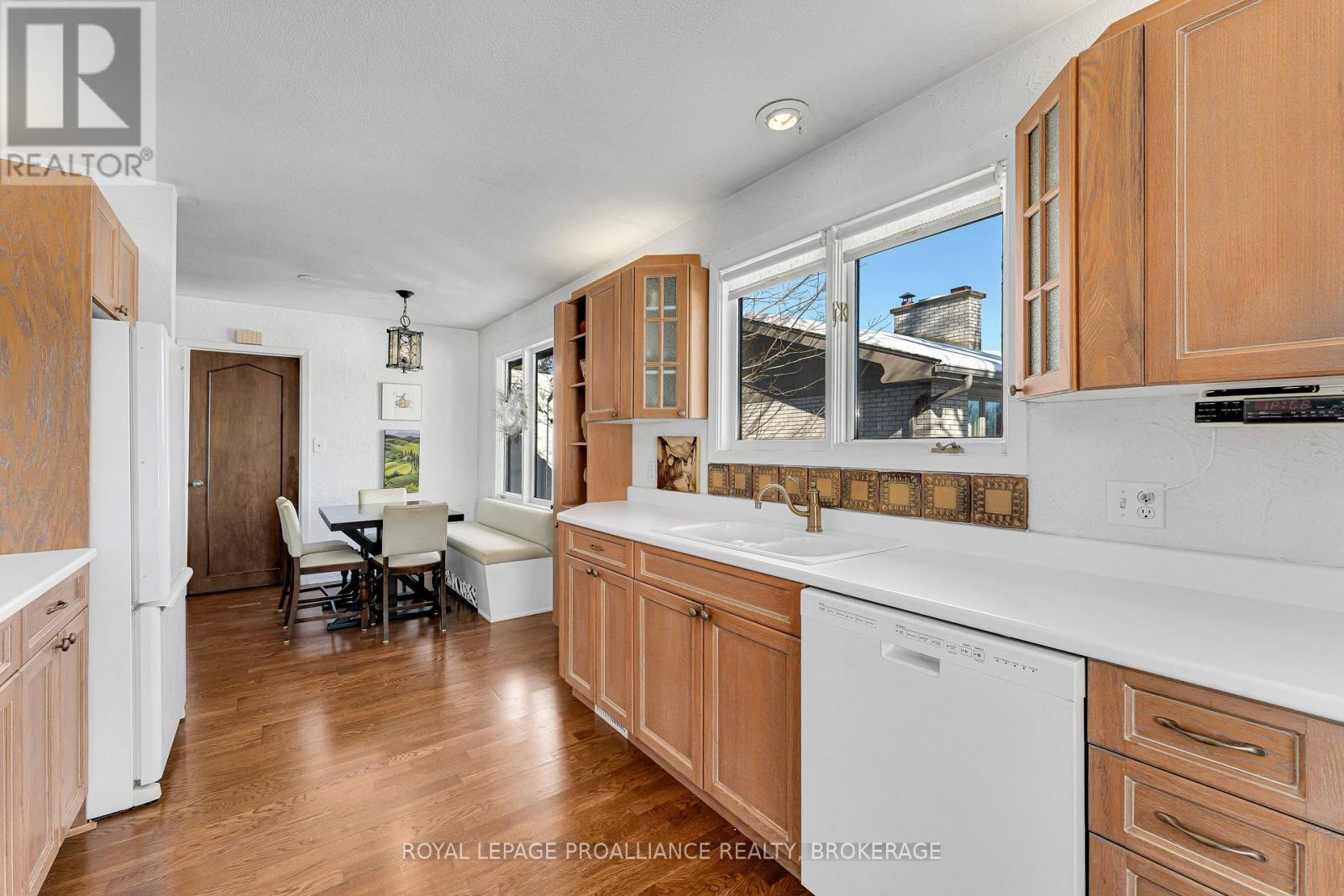 807 Wartman Avenue, Kingston, Ontario  K7M 4M3 - Photo 12 - X12757036