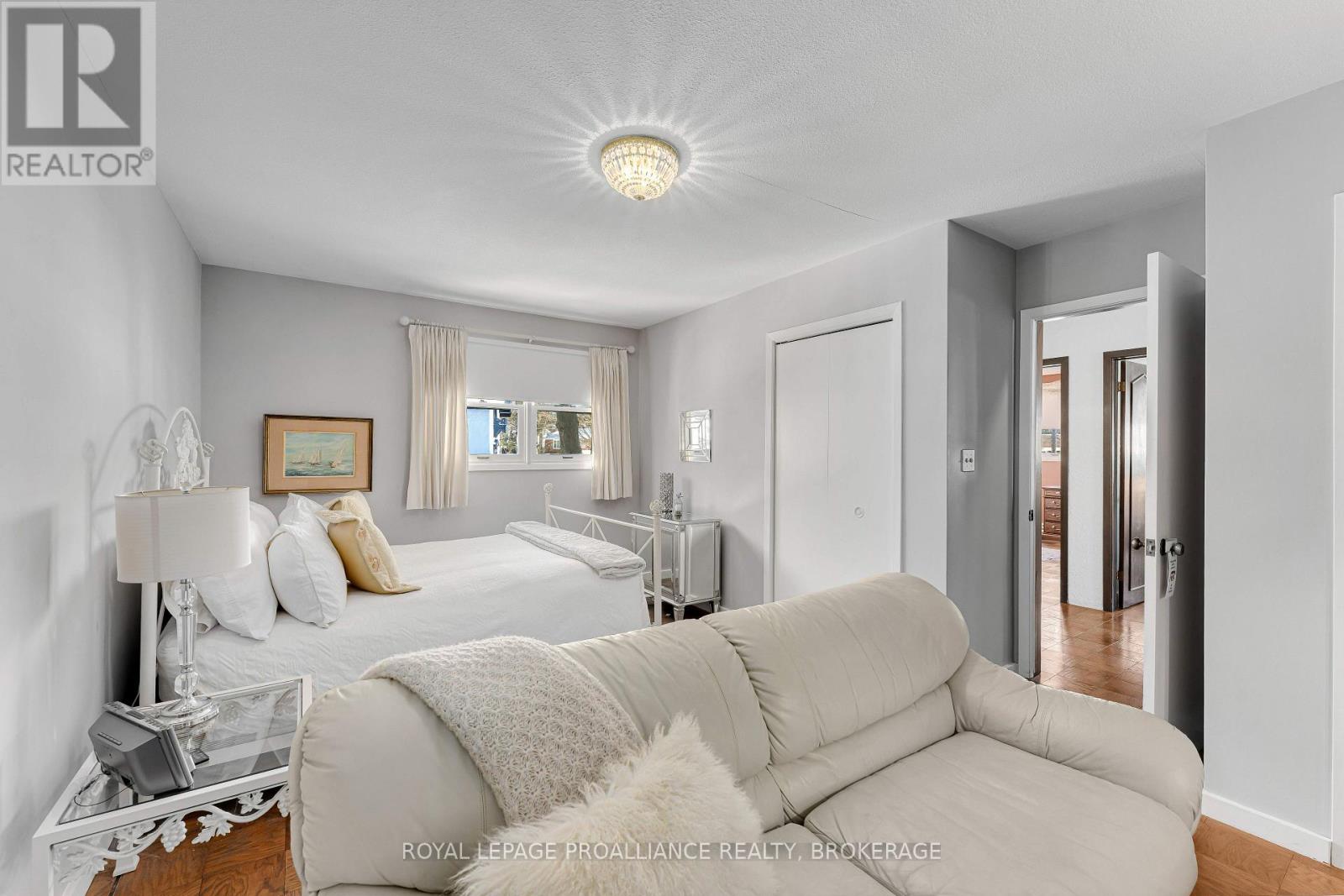 807 Wartman Avenue, Kingston, Ontario  K7M 4M3 - Photo 24 - X12757036