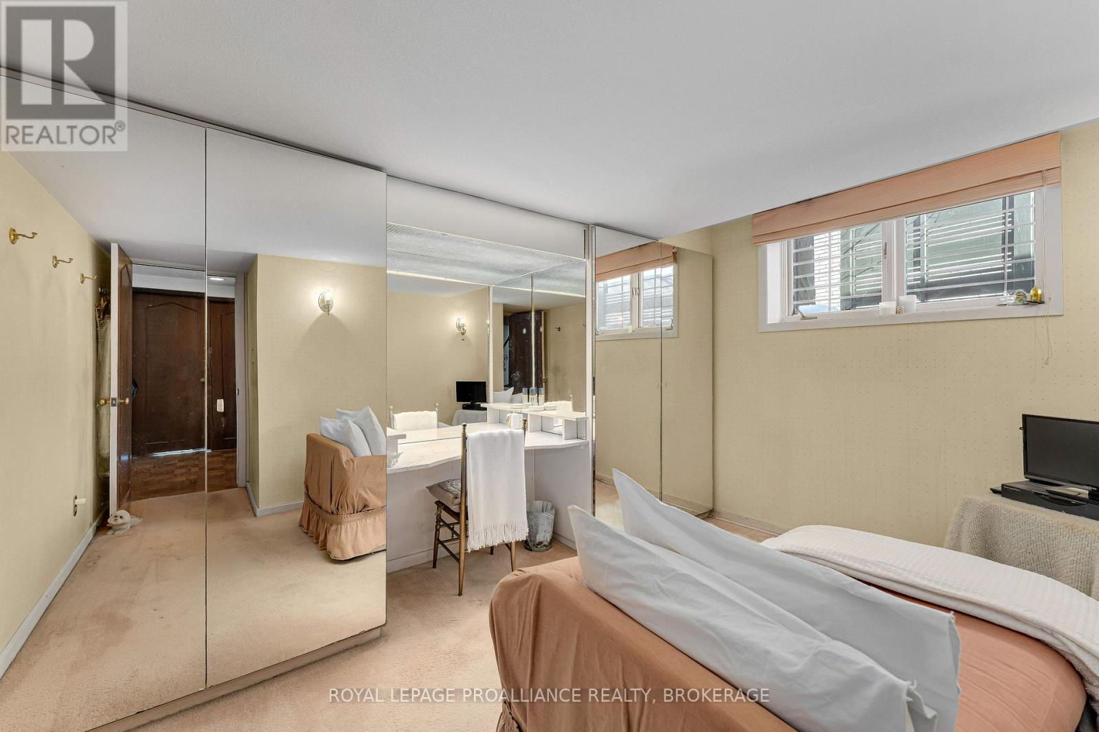 807 Wartman Avenue, Kingston, Ontario  K7M 4M3 - Photo 37 - X12757036