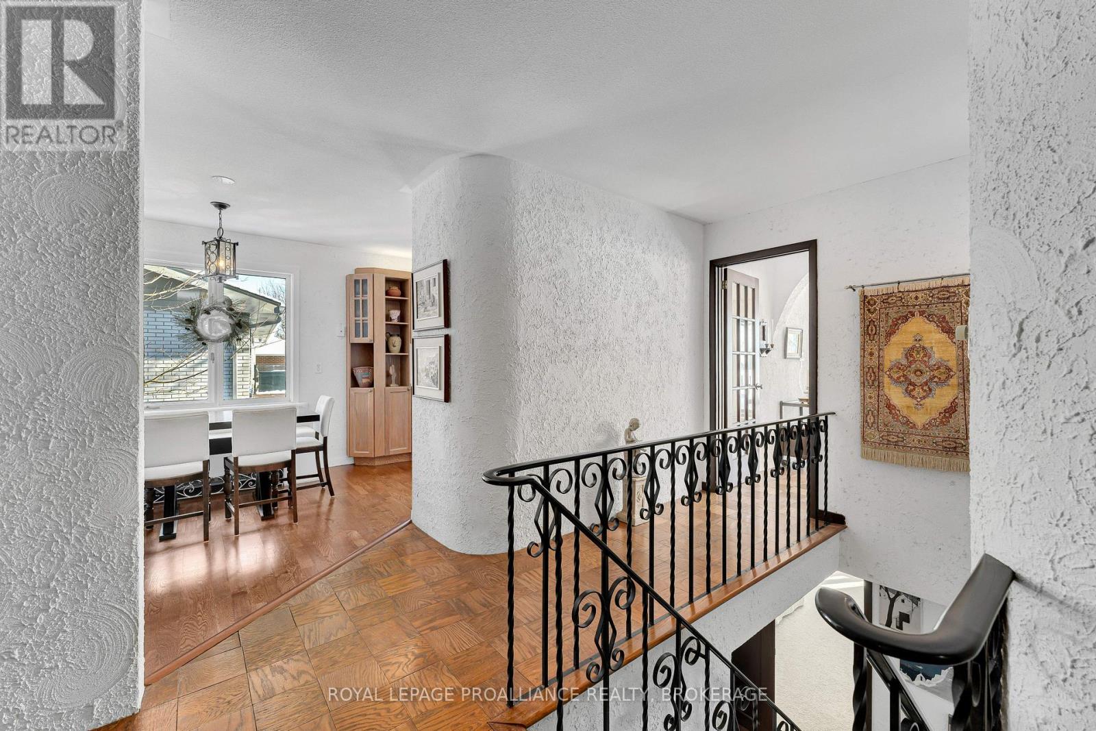 807 Wartman Avenue, Kingston, Ontario  K7M 4M3 - Photo 5 - X12757036