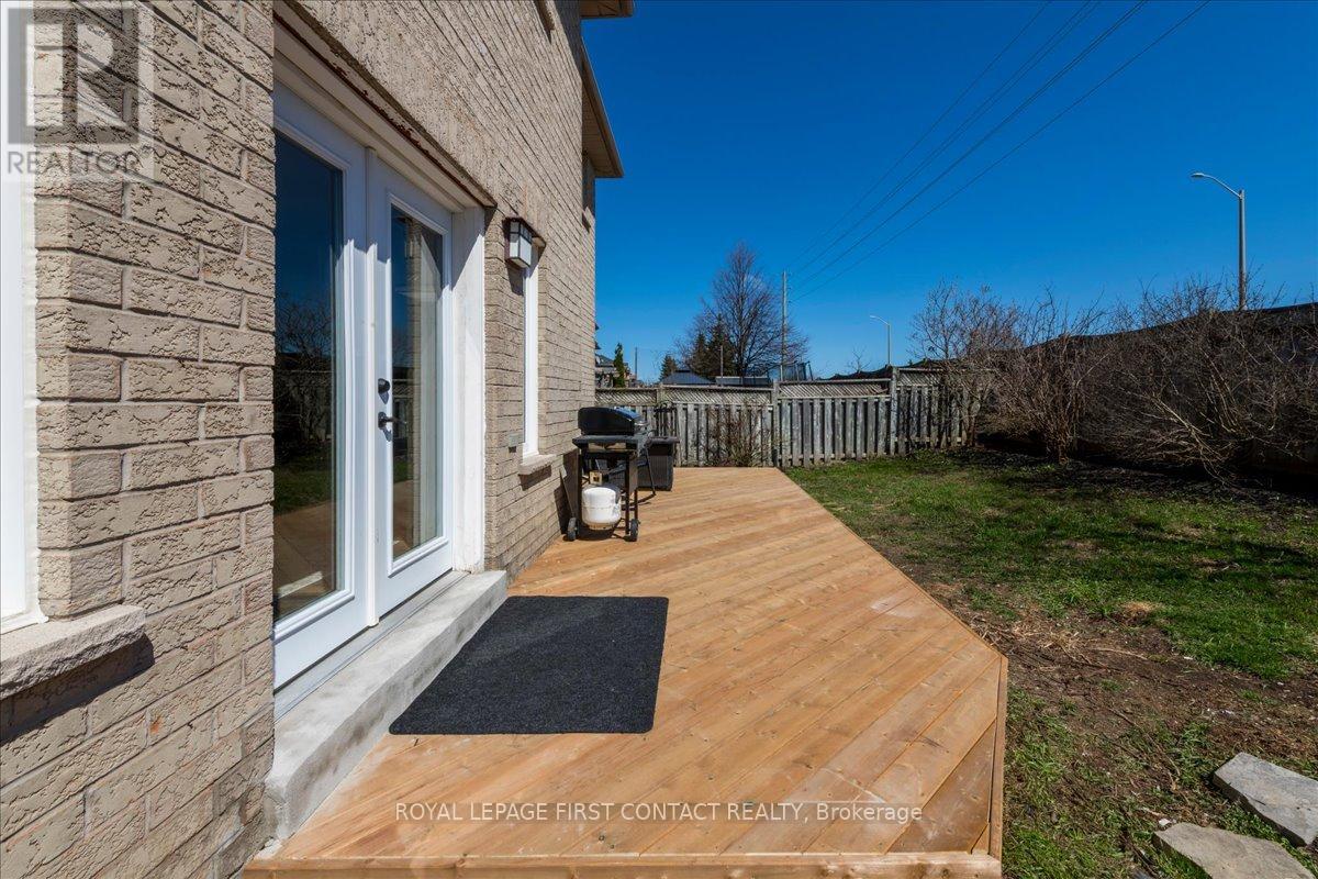 83 Violet Street, Barrie (Holly), Ontario  L4N 9N3 - Photo 34 - S13026492