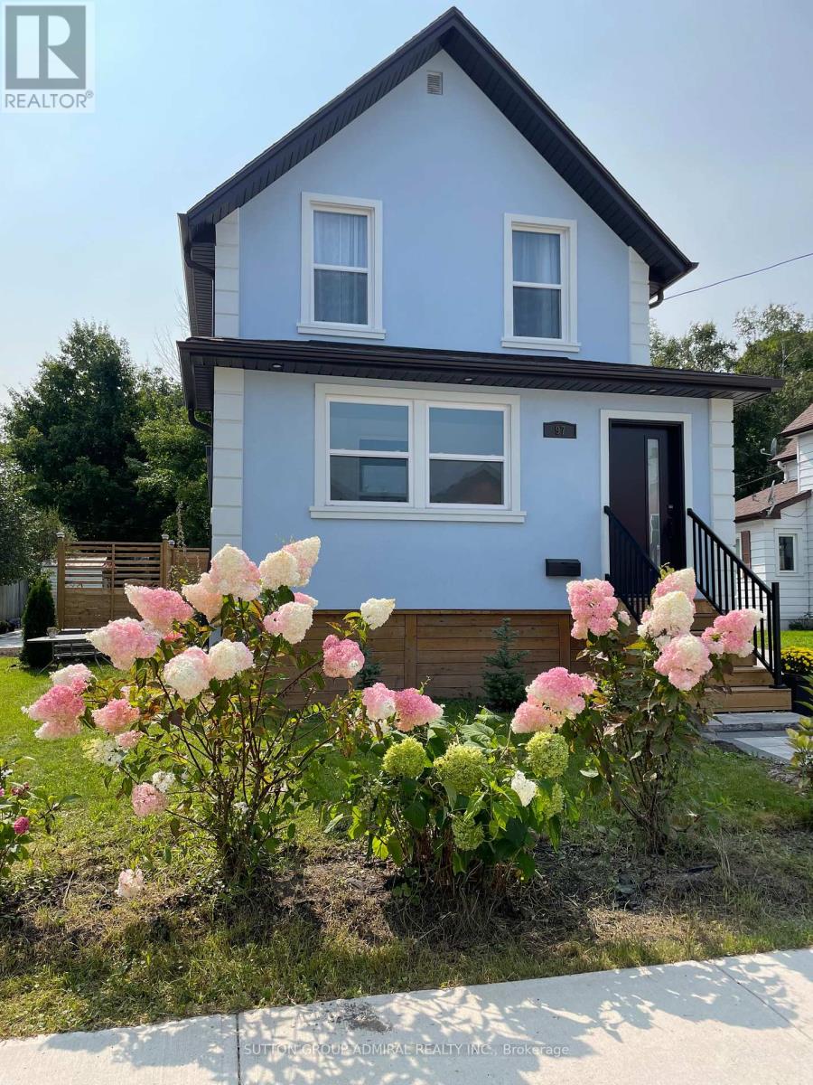 97 LACLIE STREET, orillia, Ontario