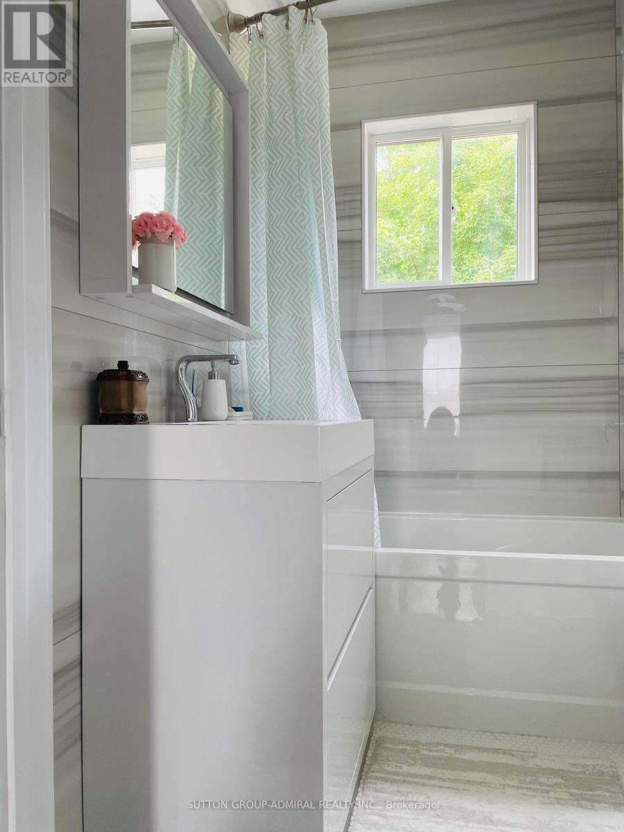 97 Laclie Street, Orillia, Ontario  L3V 4W9 - Photo 20 - S13026576