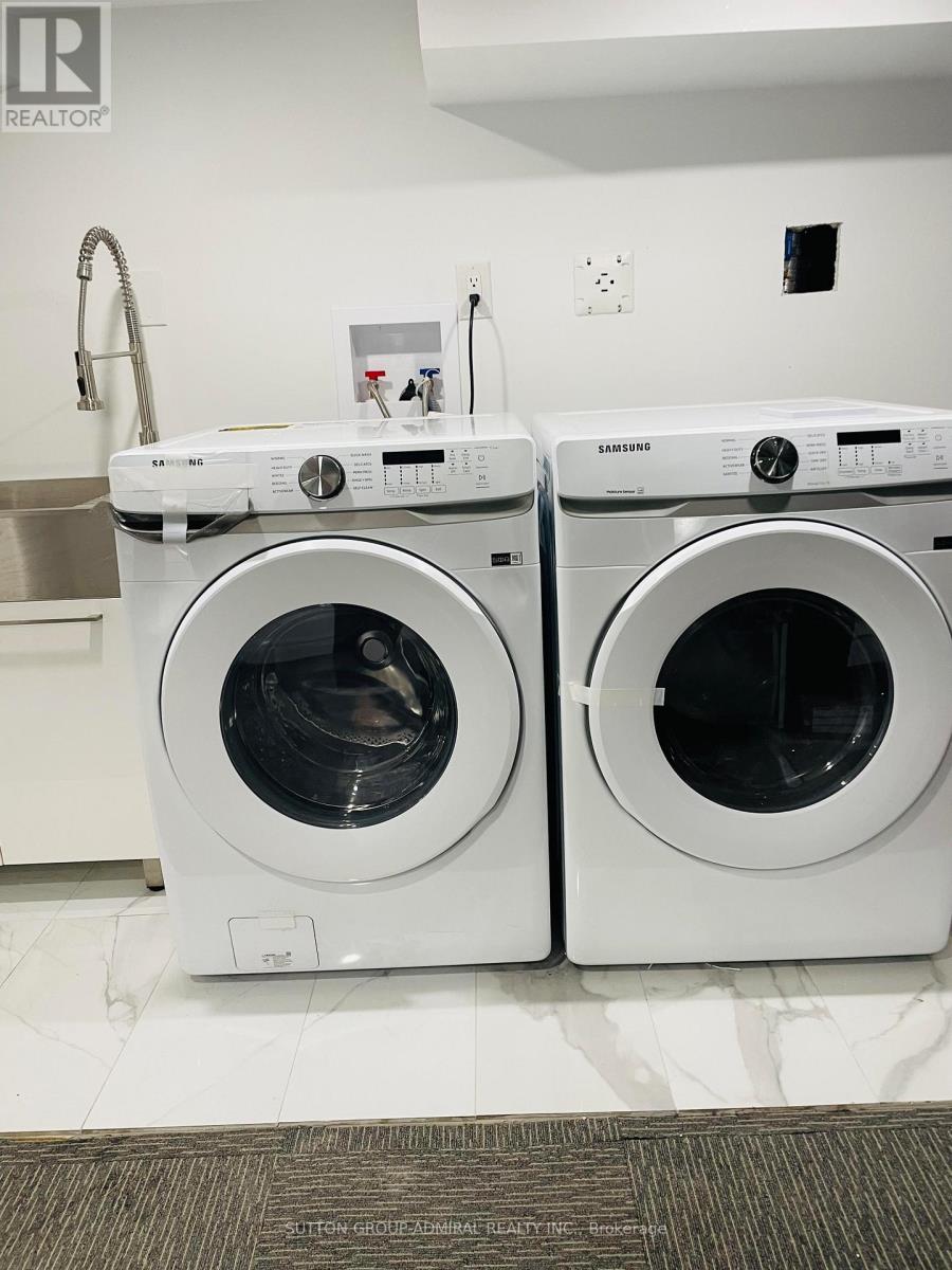 97 Laclie Street, Orillia, Ontario  L3V 4W9 - Photo 30 - S13026576