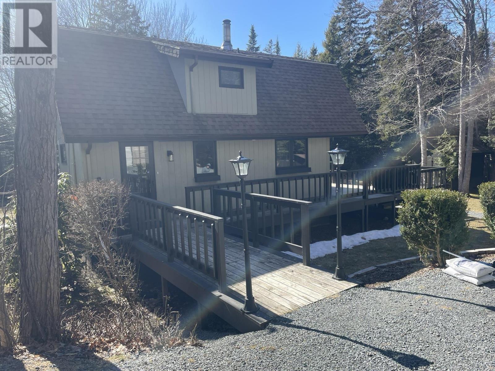 26 Anthony Avenue, Fletchers Lake, Nova Scotia  B2T 1A3 - Photo 1 - 202603938