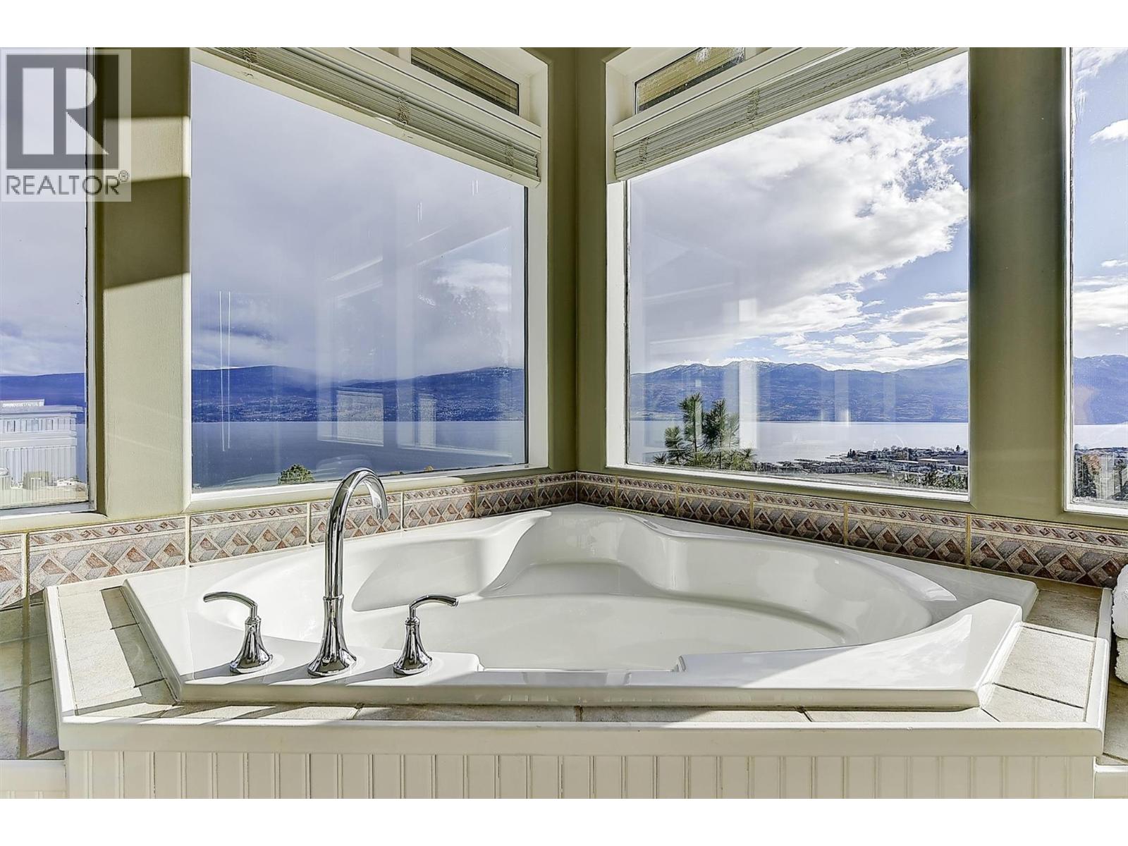 1494 Chardonnay Place, West Kelowna, British Columbia  V4T 2P9 - Photo 49 - 10374868