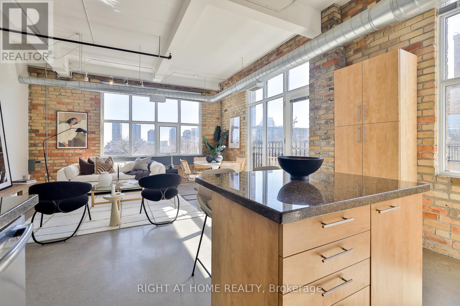 519 - 955 Queen Street W, Toronto, Ontario  M6J 3X5 - Photo 6 - C13019982