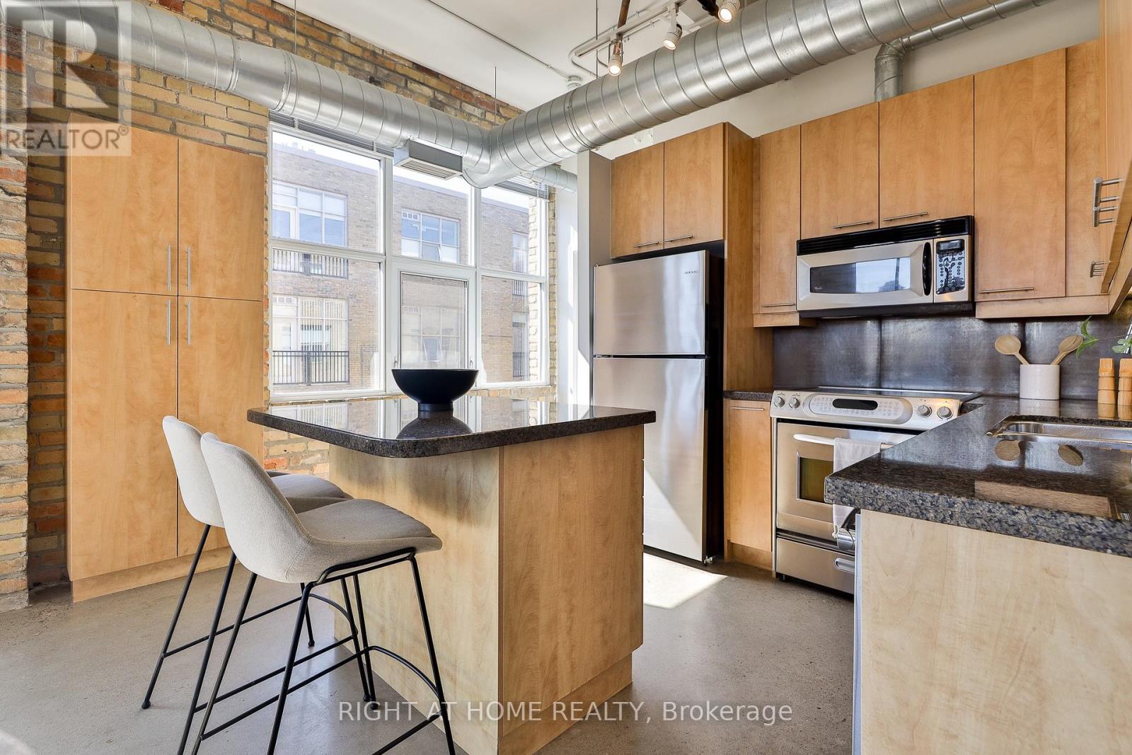 519 - 955 Queen Street W, Toronto, Ontario  M6J 3X5 - Photo 5 - C13019982