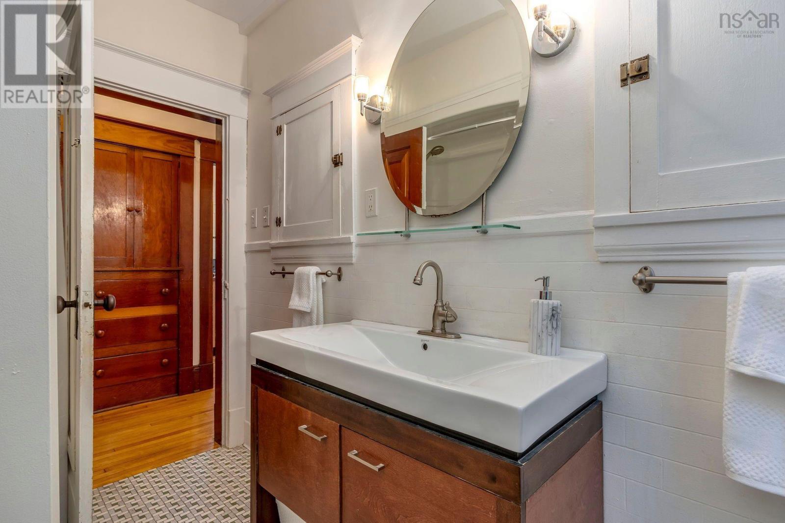 6030/6032 Cherry Street, Halifax, Nova Scotia  B3H 2K3 - Photo 14 - 202607661