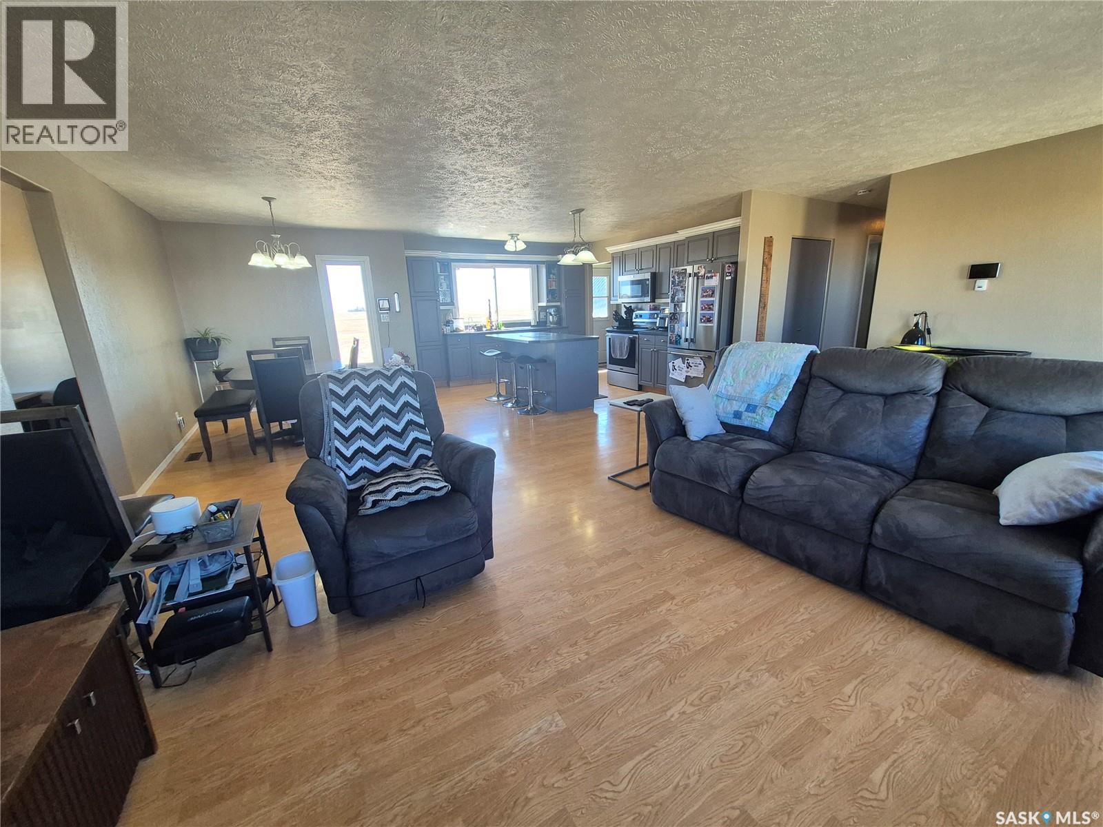 Highway 13 Acreage Near Glasnevin, Key West Rm No. 70, Saskatchewan  S0C 1Y0 - Photo 13 - SK033535