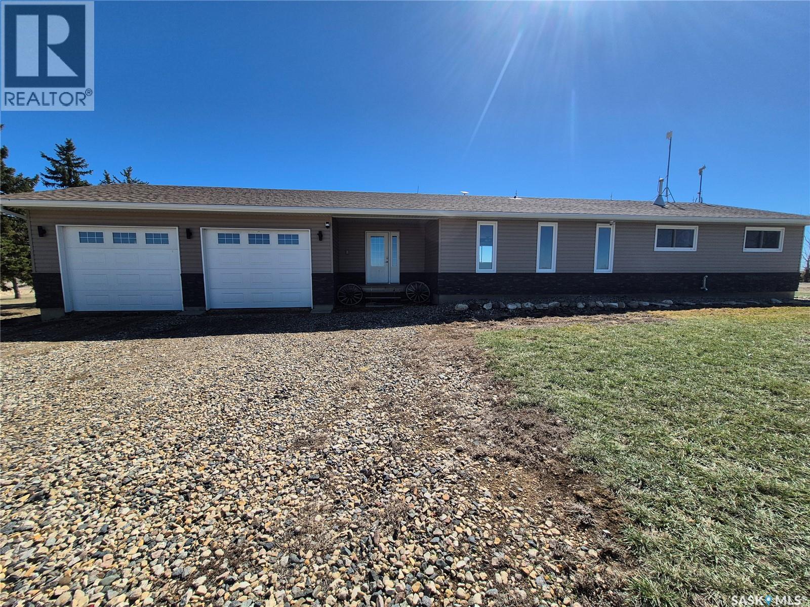Highway 13 Acreage Near Glasnevin, Key West Rm No. 70, Saskatchewan  S0C 1Y0 - Photo 2 - SK033535