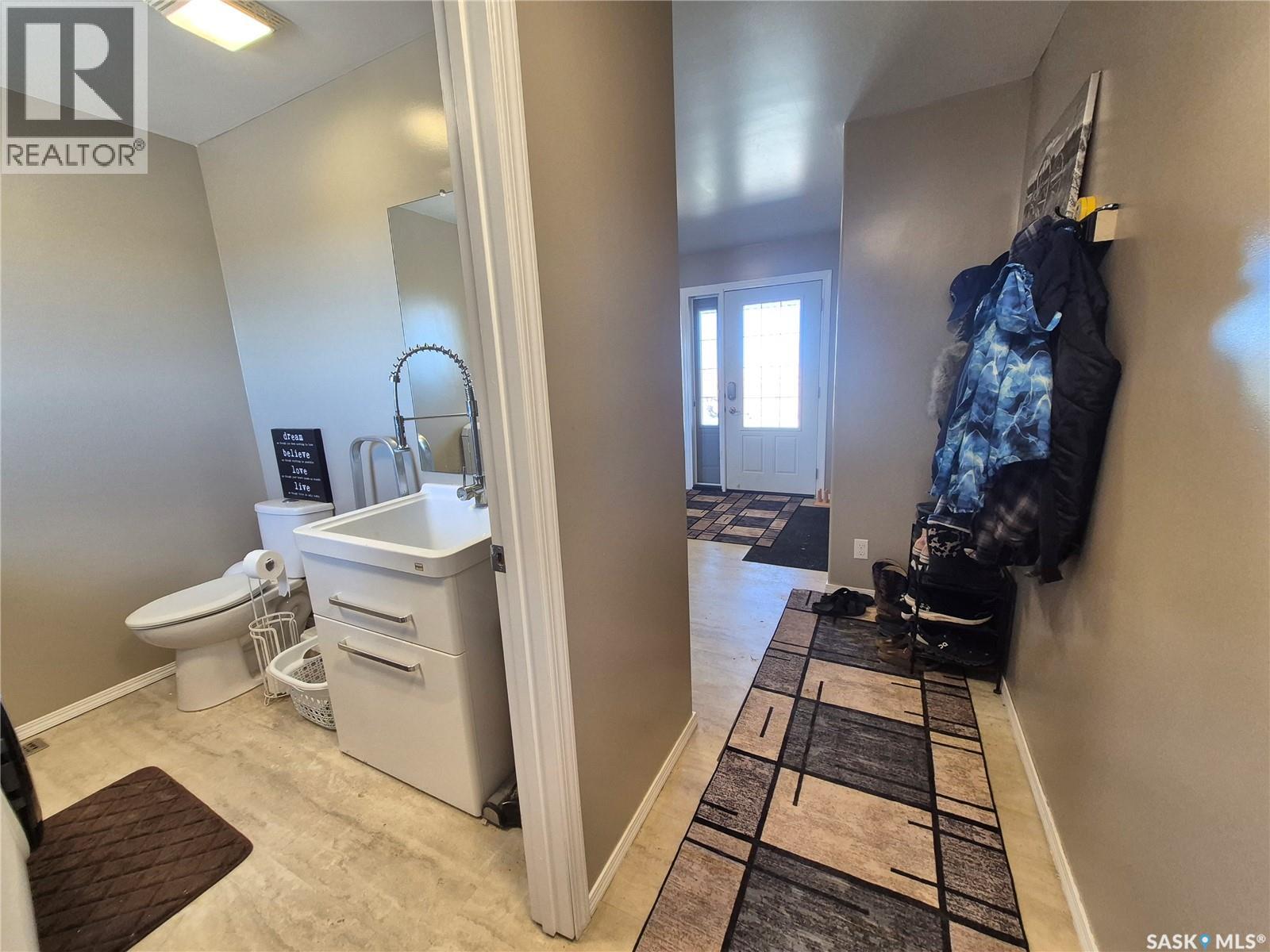 Highway 13 Acreage Near Glasnevin, Key West Rm No. 70, Saskatchewan  S0C 1Y0 - Photo 27 - SK033535