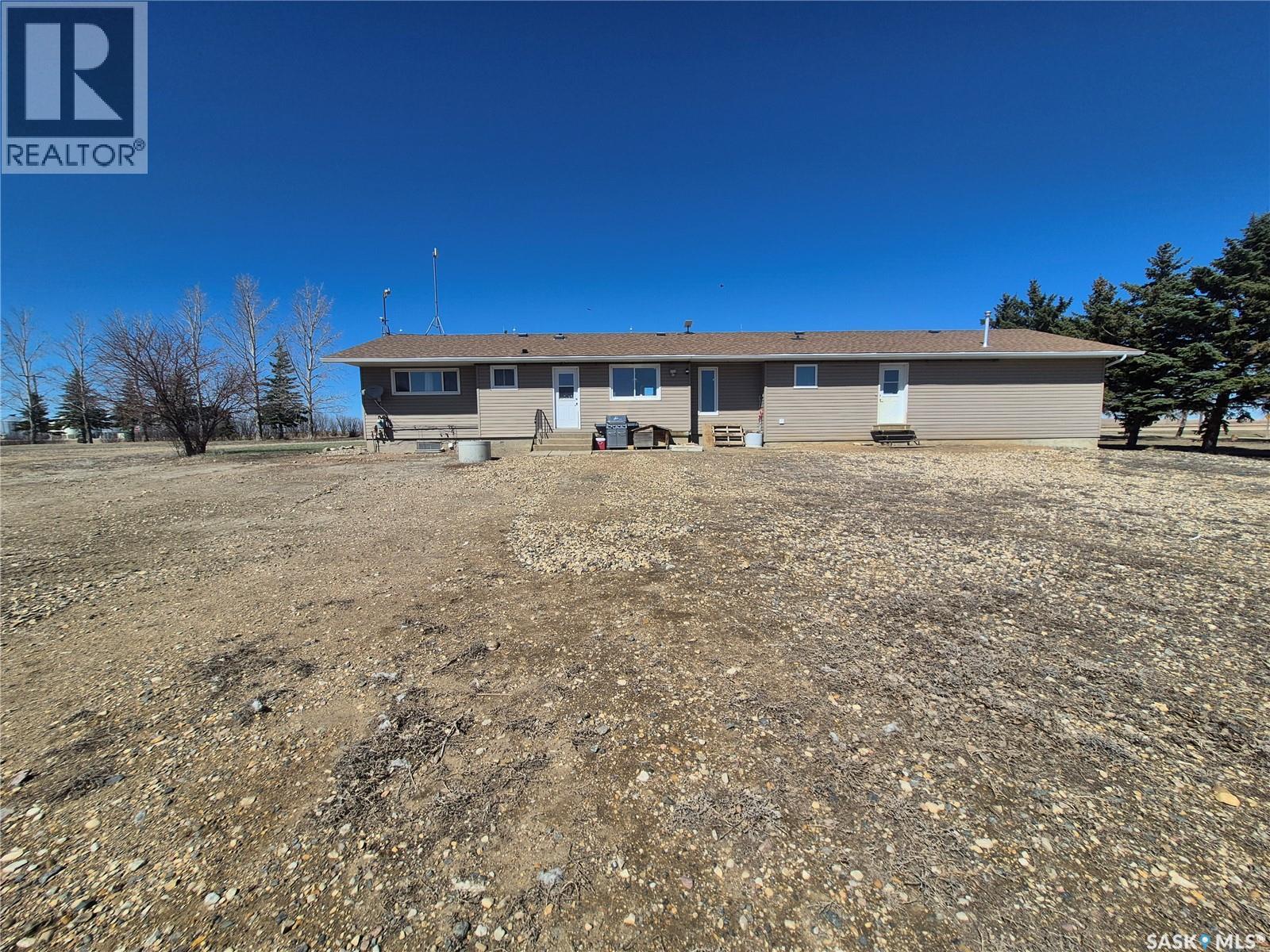 Highway 13 Acreage Near Glasnevin, Key West Rm No. 70, Saskatchewan  S0C 1Y0 - Photo 45 - SK033535