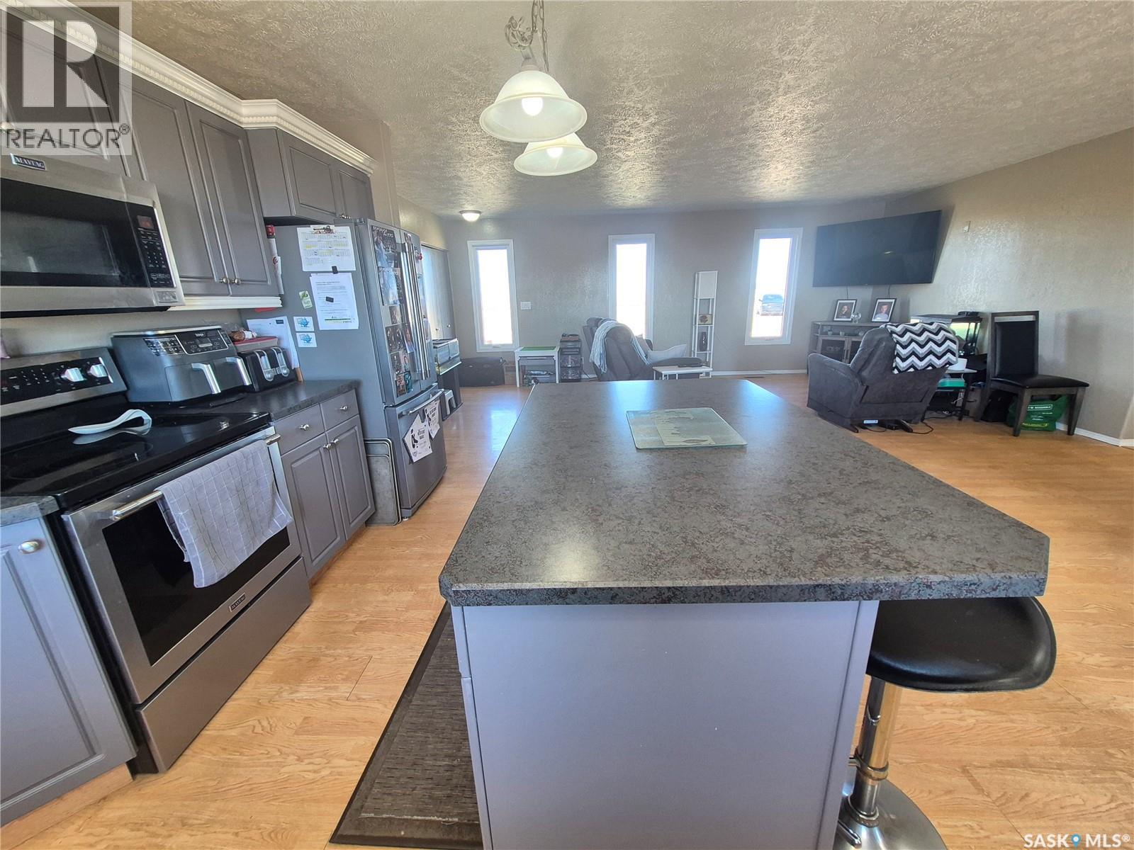 Highway 13 Acreage Near Glasnevin, Key West Rm No. 70, Saskatchewan  S0C 1Y0 - Photo 8 - SK033535