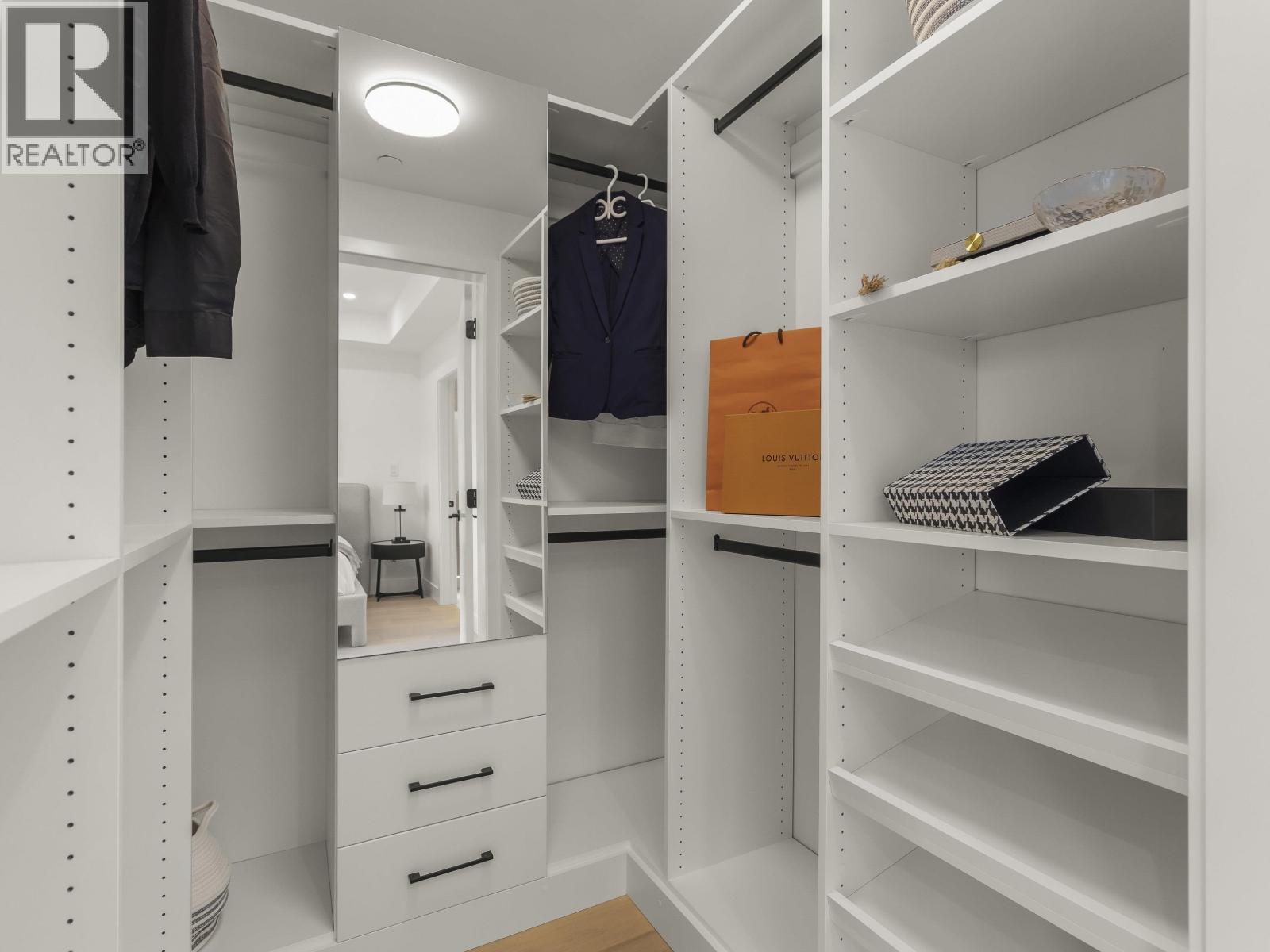 1 3255 13th Avenue, Vancouver, British Columbia  V6K 2V6 - Photo 15 - R3114042