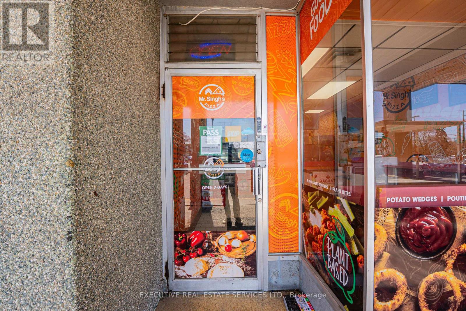 982 Albion Road, Toronto, Ontario  M9V 1A7 - Photo 10 - W13026384