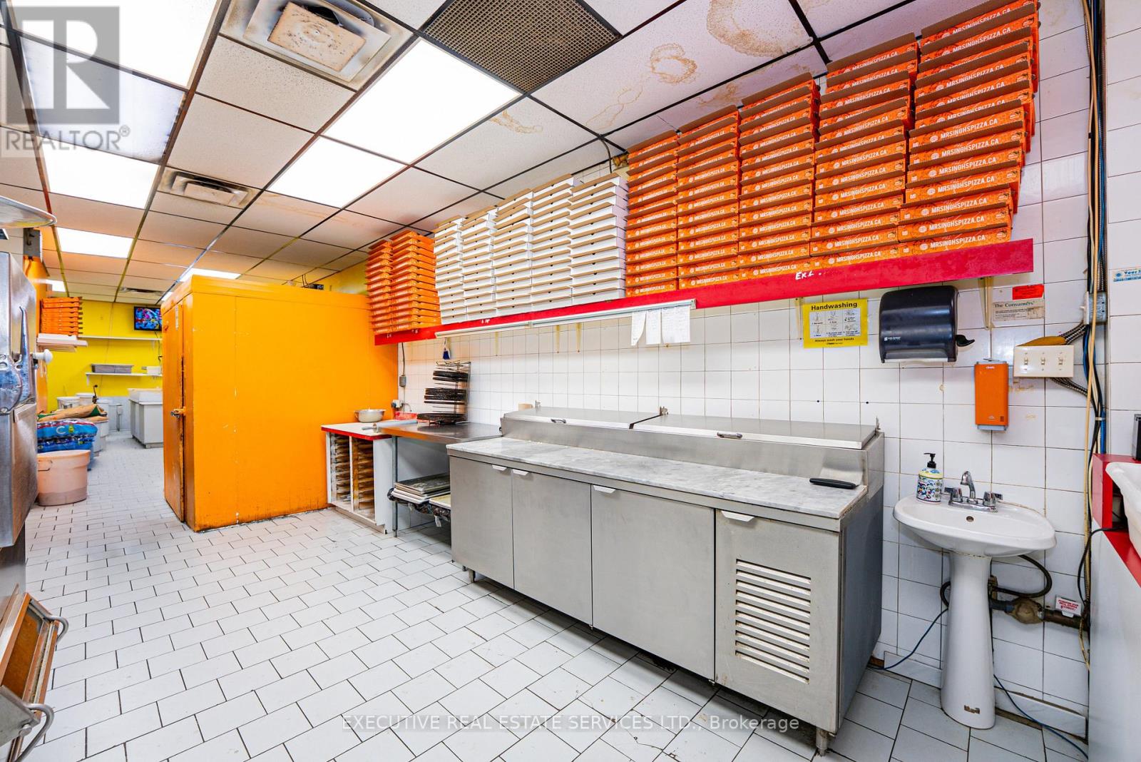 982 Albion Road, Toronto, Ontario  M9V 1A7 - Photo 20 - W13026384