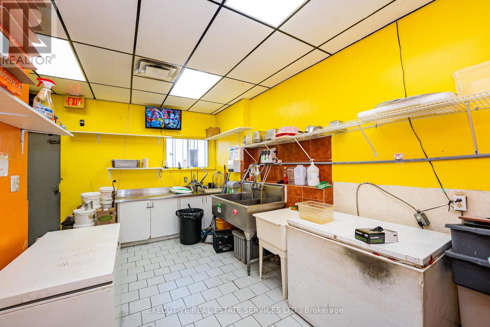 982 Albion Road, Toronto, Ontario  M9V 1A7 - Photo 22 - W13026384