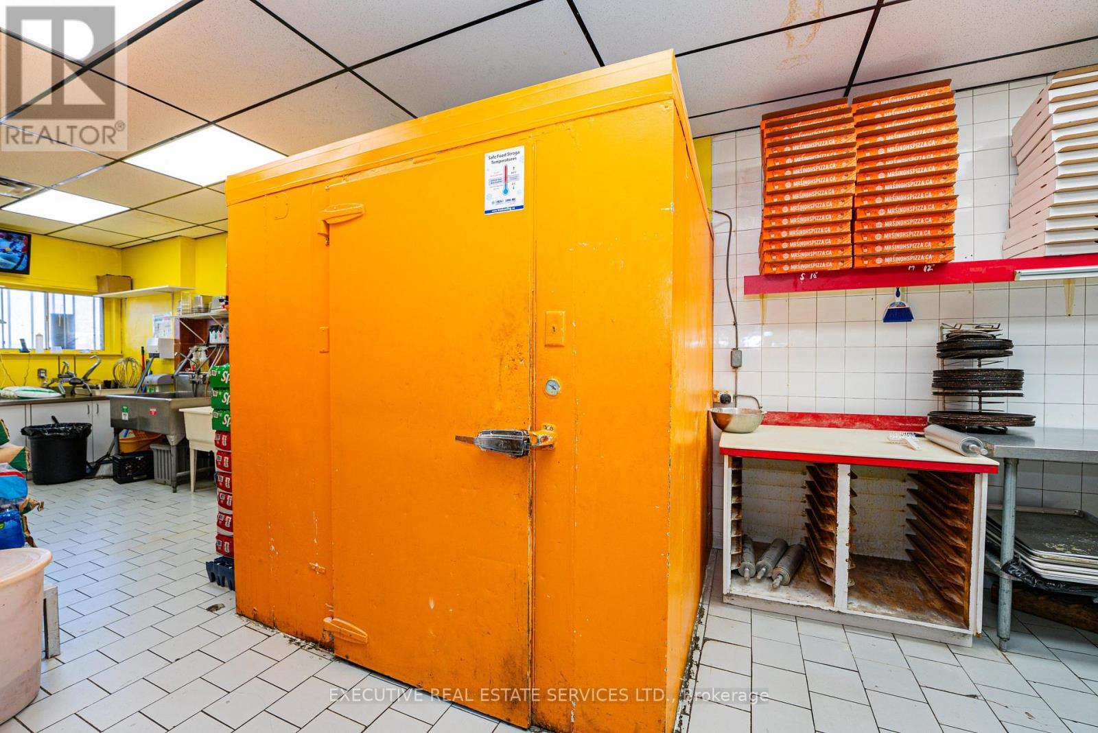 982 Albion Road, Toronto, Ontario  M9V 1A7 - Photo 28 - W13026384