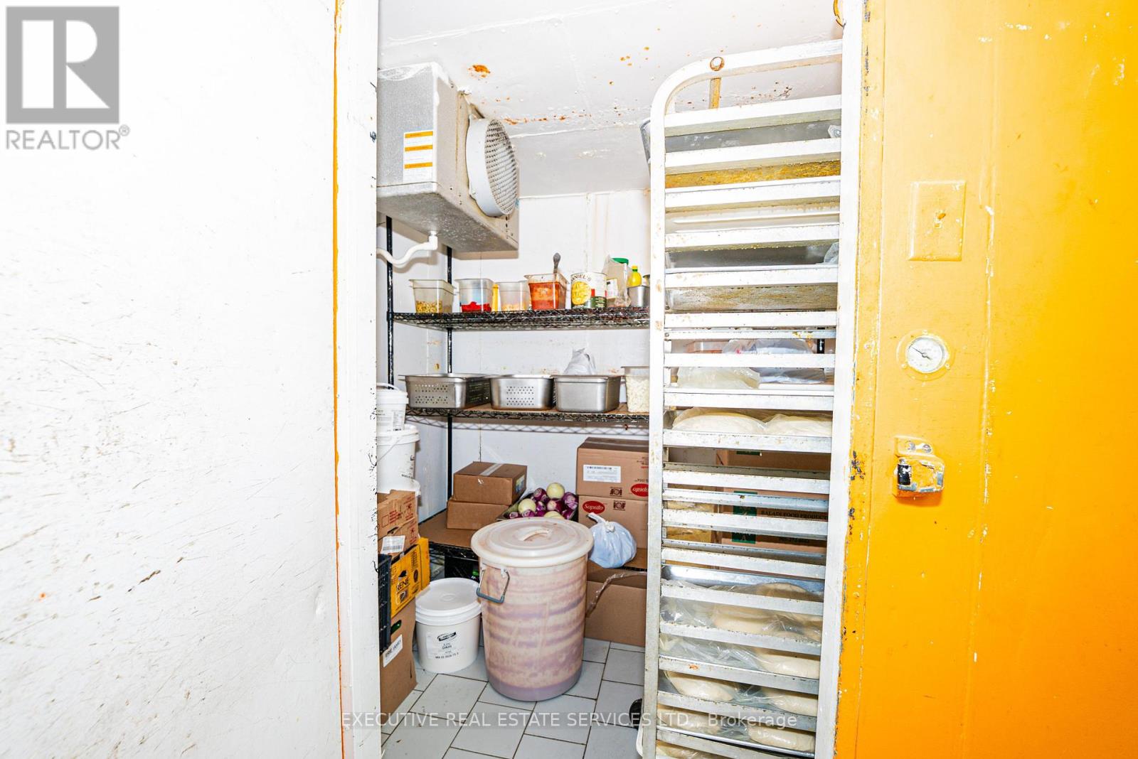 982 Albion Road, Toronto, Ontario  M9V 1A7 - Photo 29 - W13026384