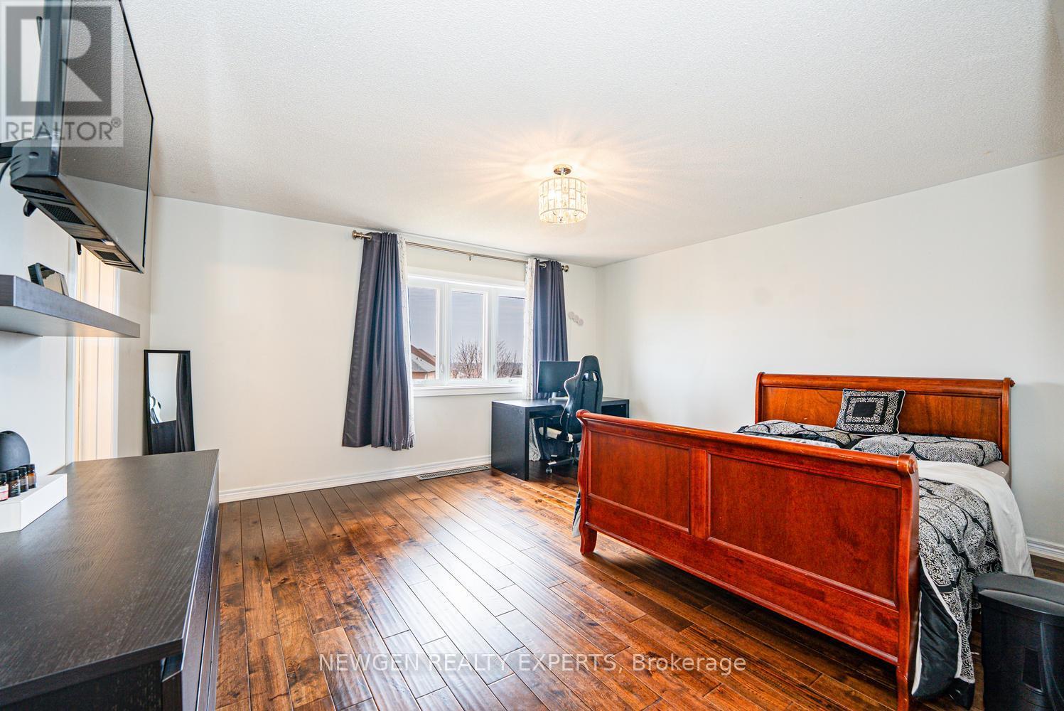 812 Knotty Pine Grove, Mississauga (Meadowvale Village), Ontario  L5W 1K5 - Photo 13 - W13026408