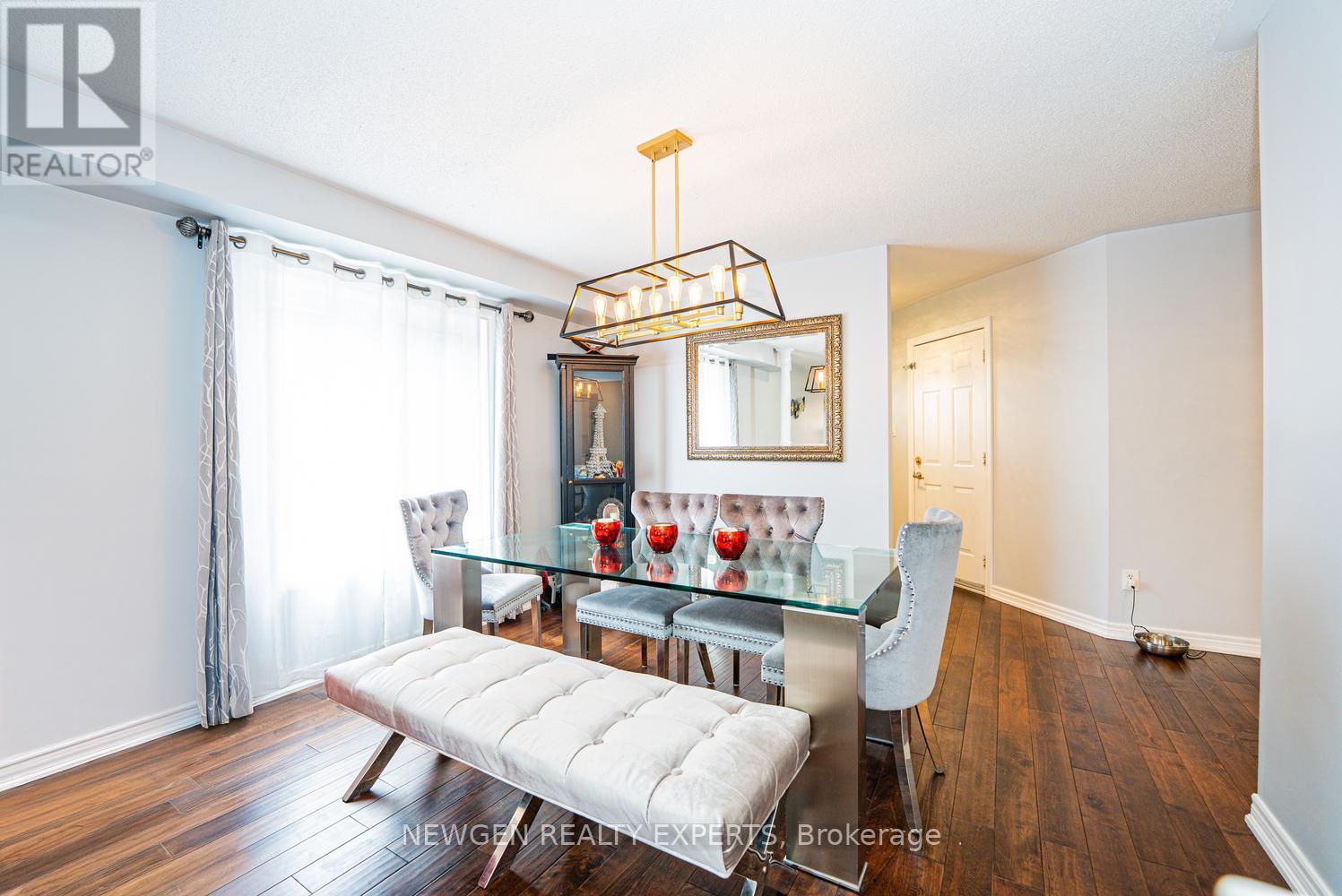 812 Knotty Pine Grove, Mississauga (Meadowvale Village), Ontario  L5W 1K5 - Photo 6 - W13026408